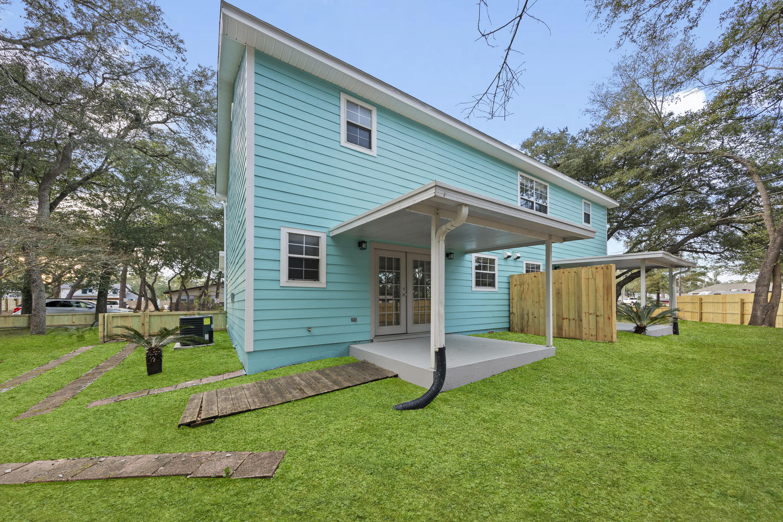 Valparaiso Pinecrest 2 - Residential Lease