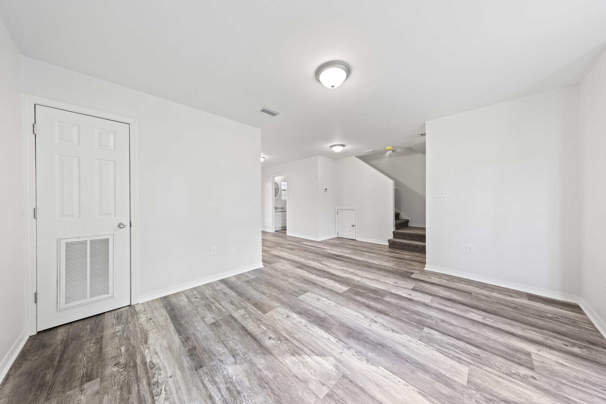 Valparaiso Pinecrest 2 - Residential Lease