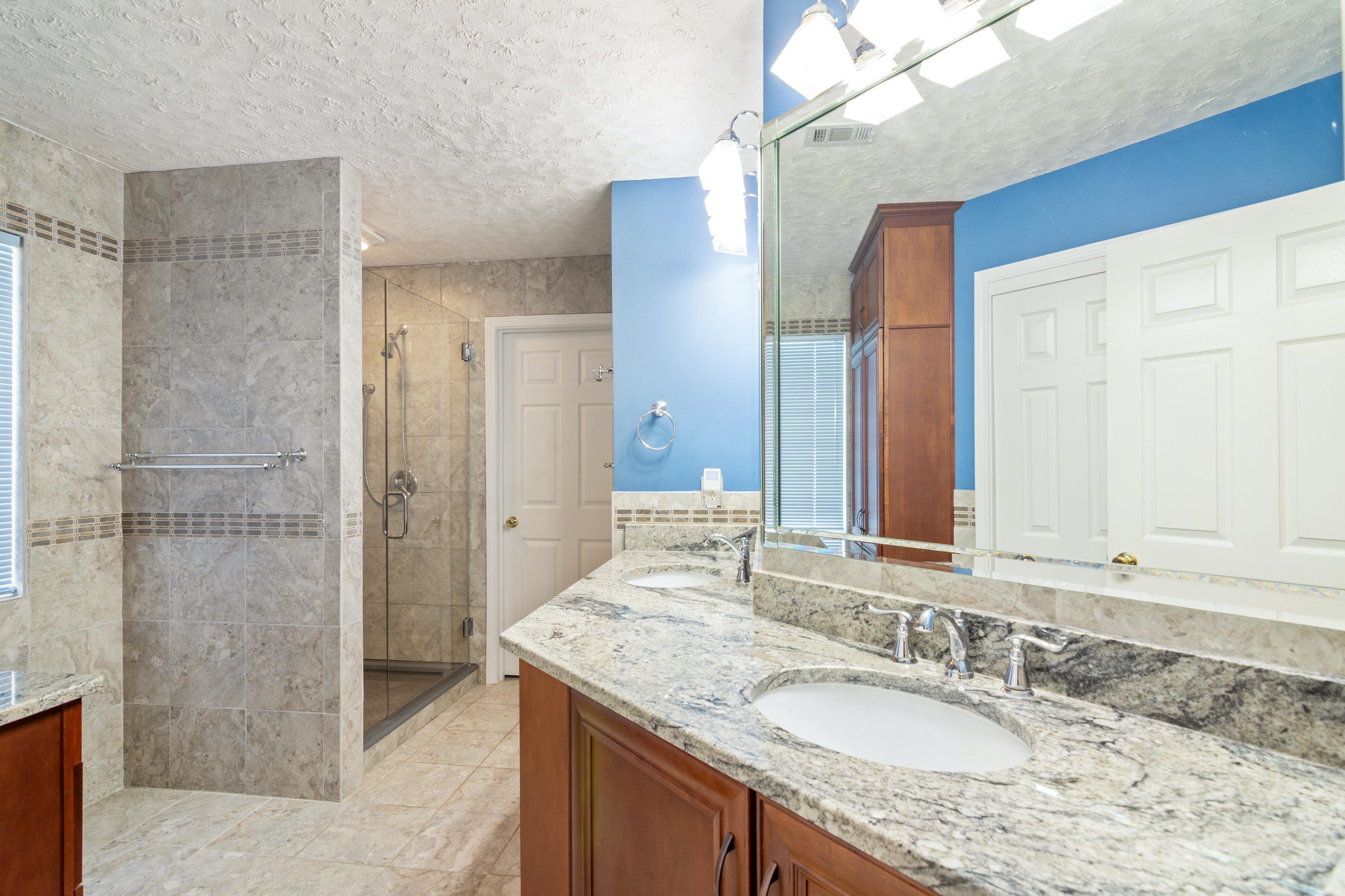 PAGE PLACE 3 PH 1 - Residential