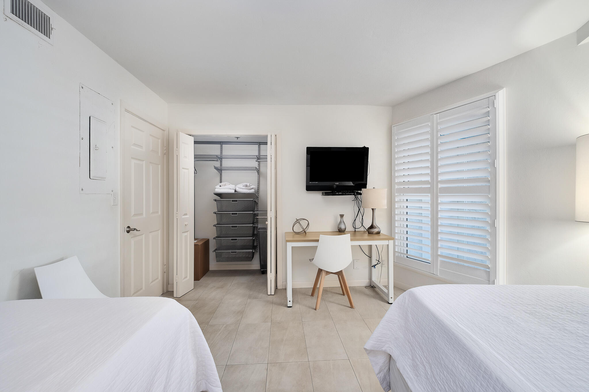 BEACHSIDE TWO - Residential