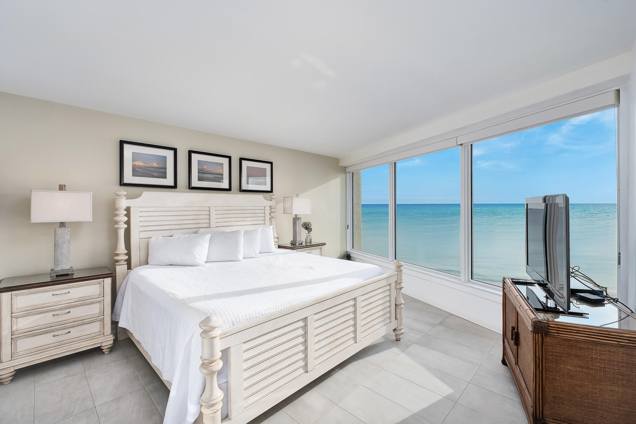 BEACHSIDE TWO - Residential