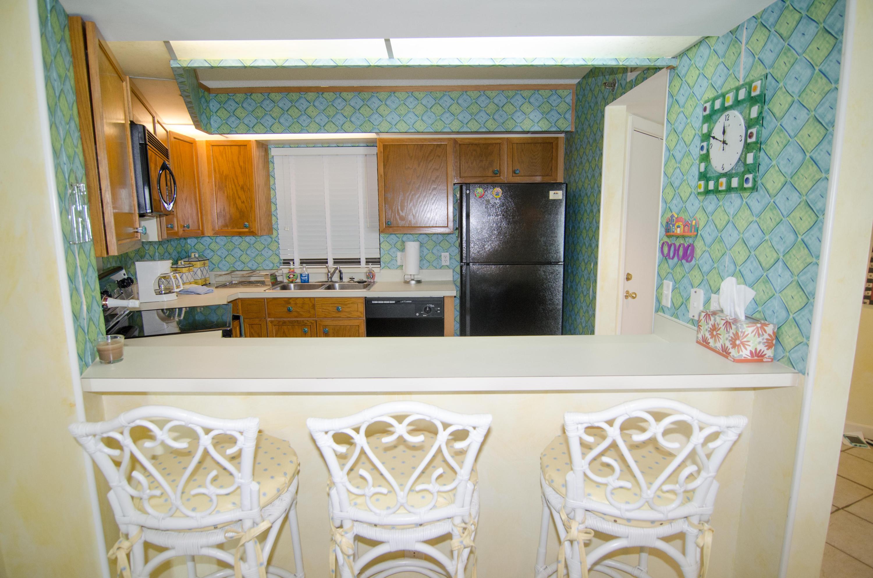 BEACHSIDE 2 CONDO - Residential