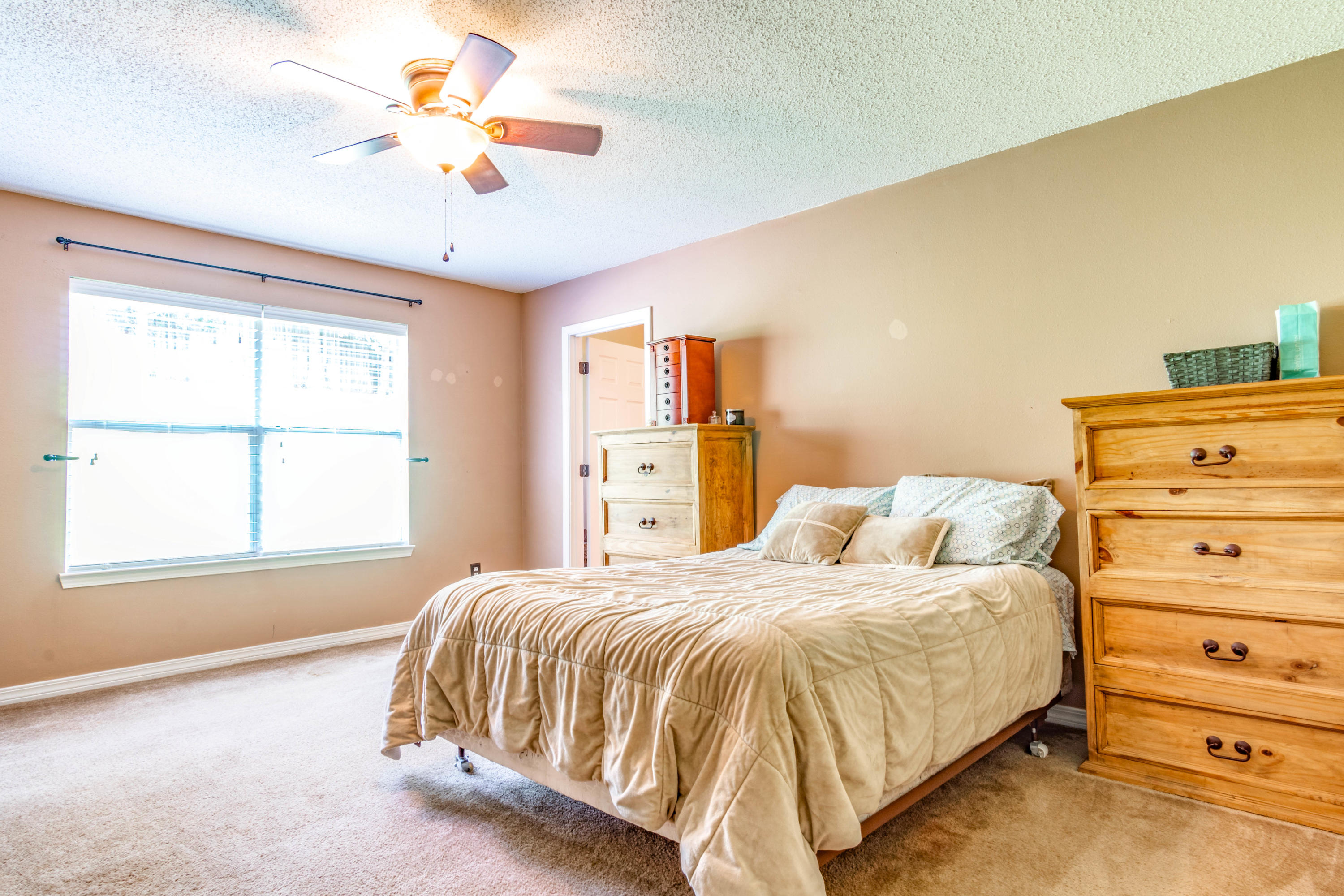 COUNTRYVIEW ESTATES 10TH ADDN - Residential