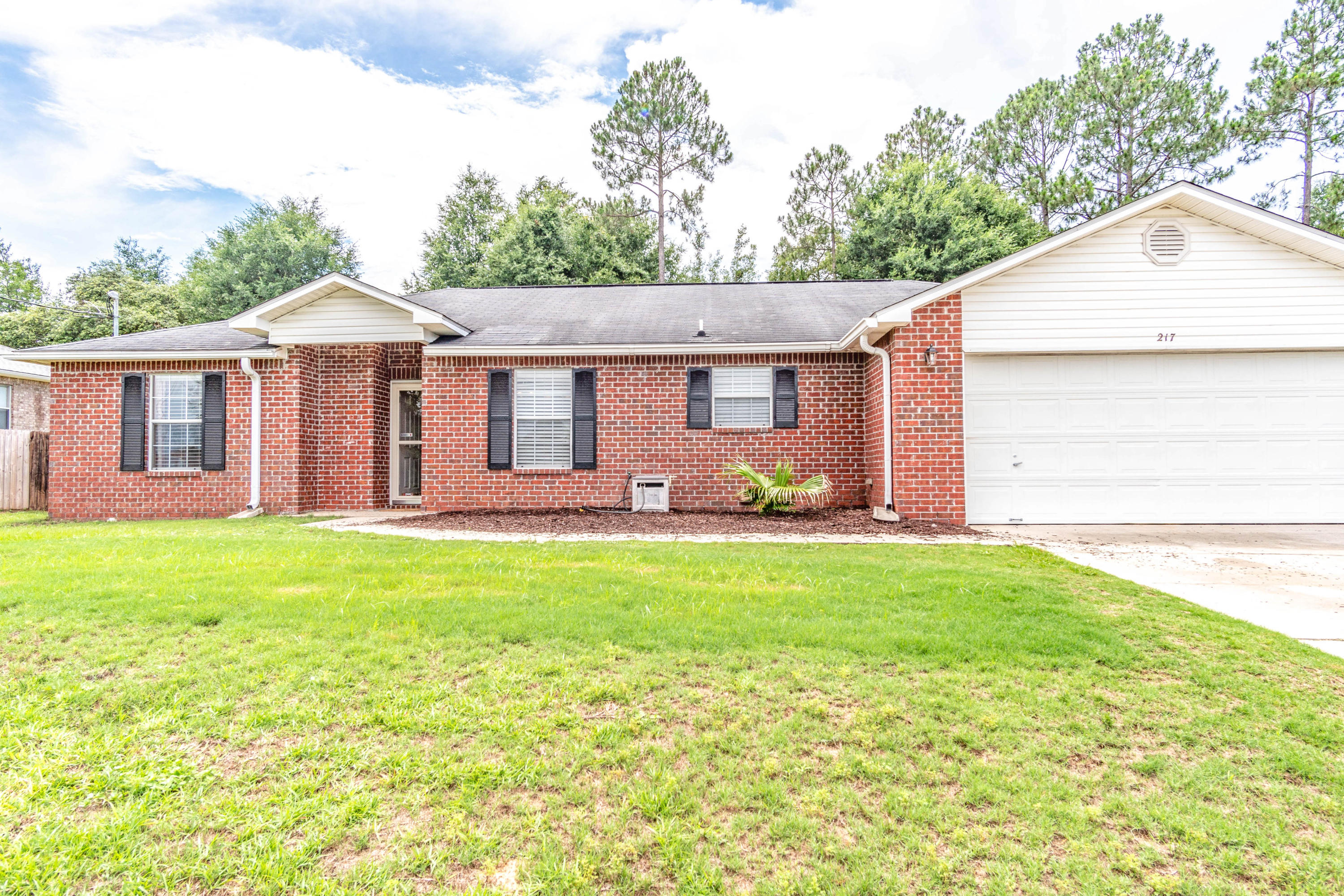 COUNTRYVIEW ESTATES 10TH ADDN - Residential