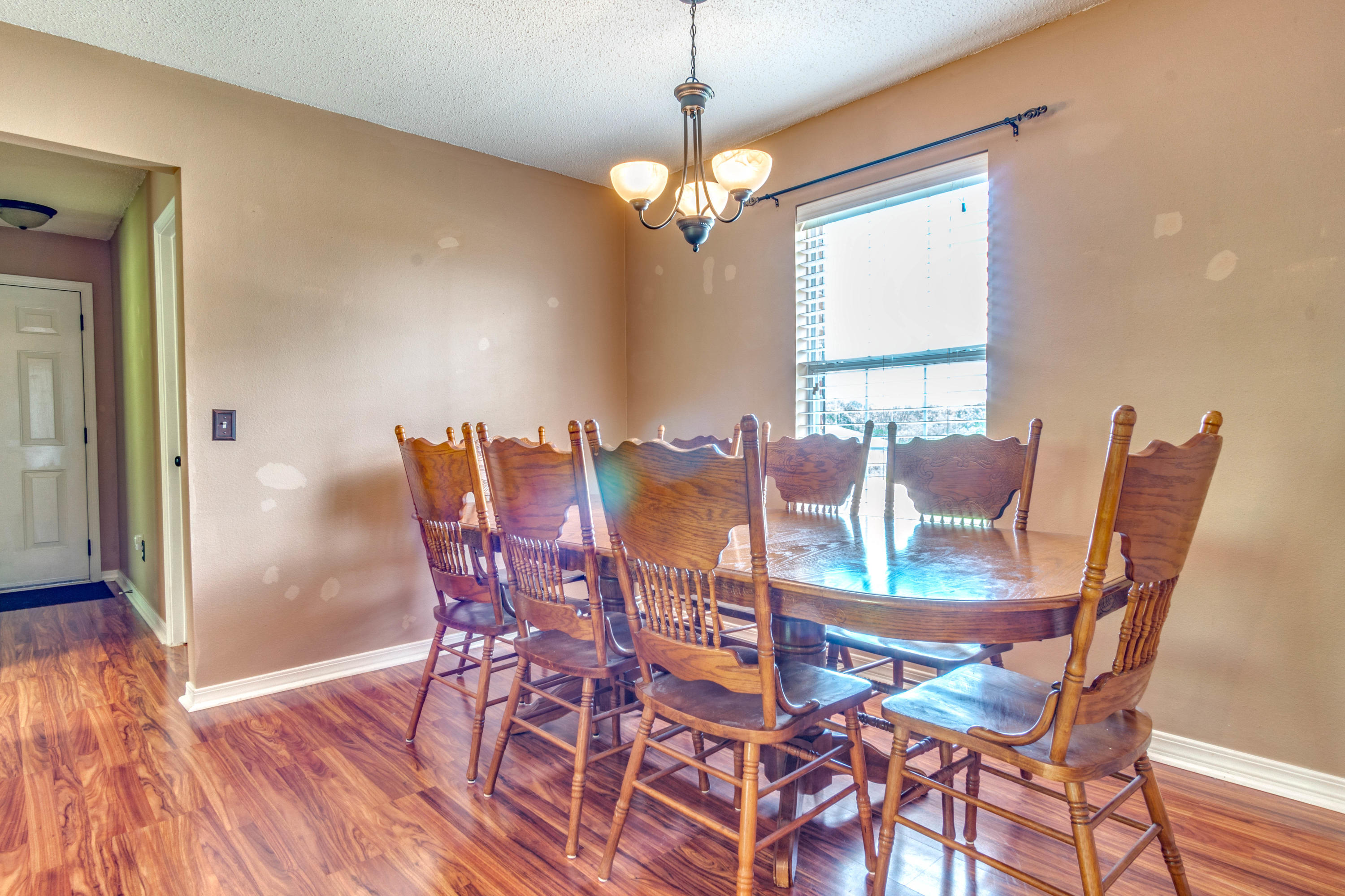 COUNTRYVIEW ESTATES 10TH ADDN - Residential