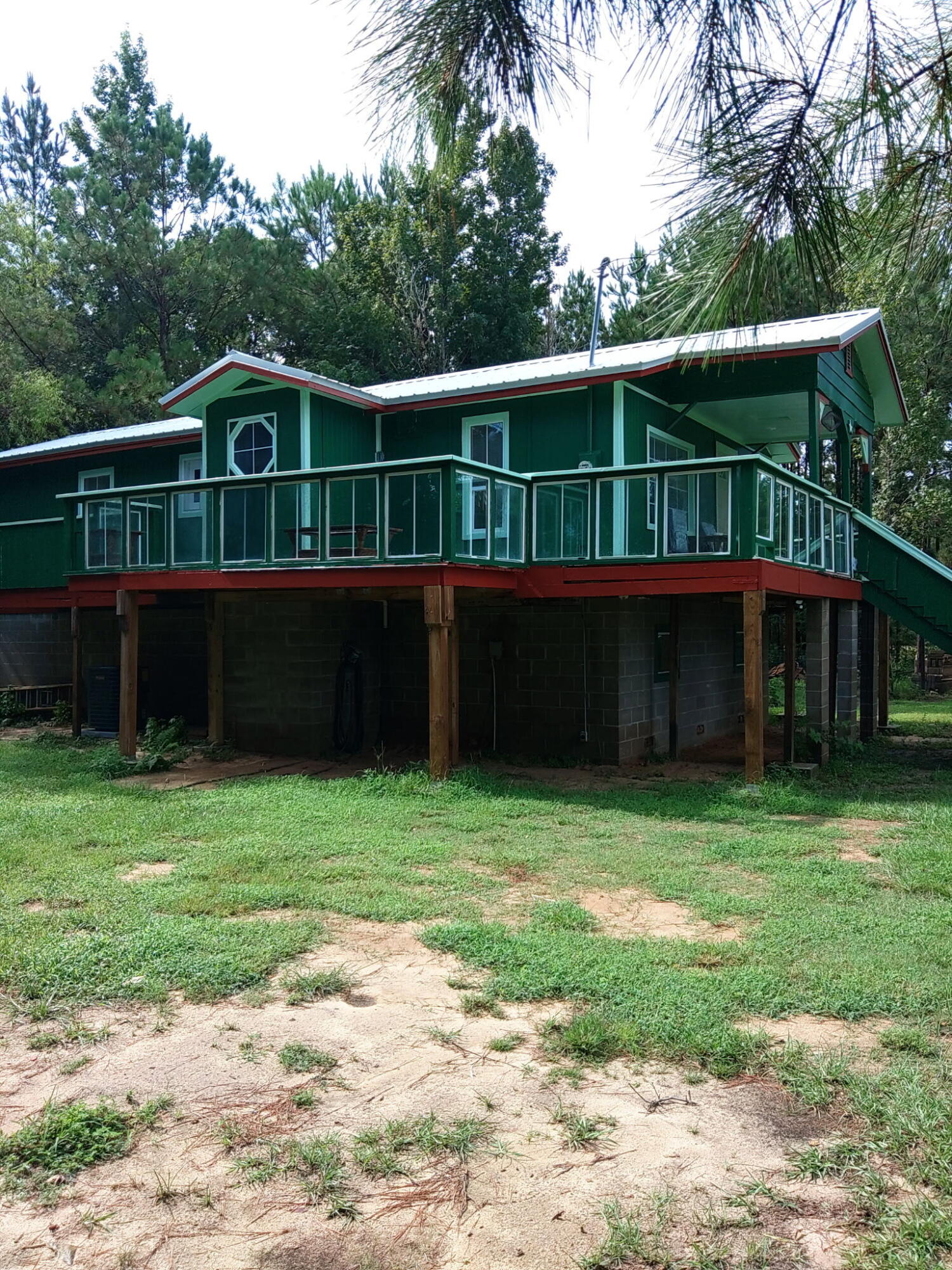 NO RECORDED SUBDIVISION - Residential