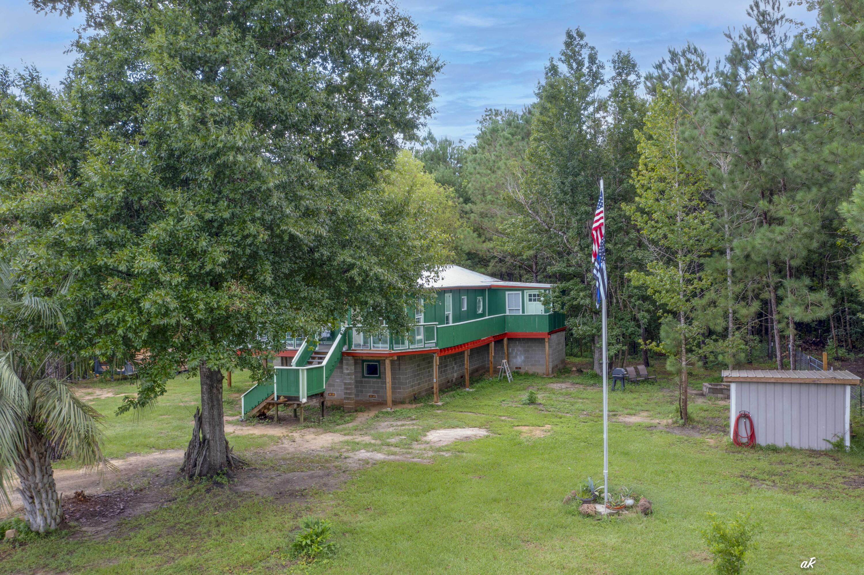 NO RECORDED SUBDIVISION - Residential