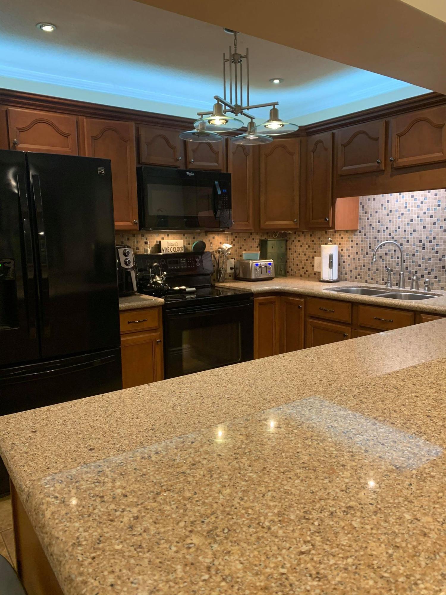 WINTHROP PLACE - Residential