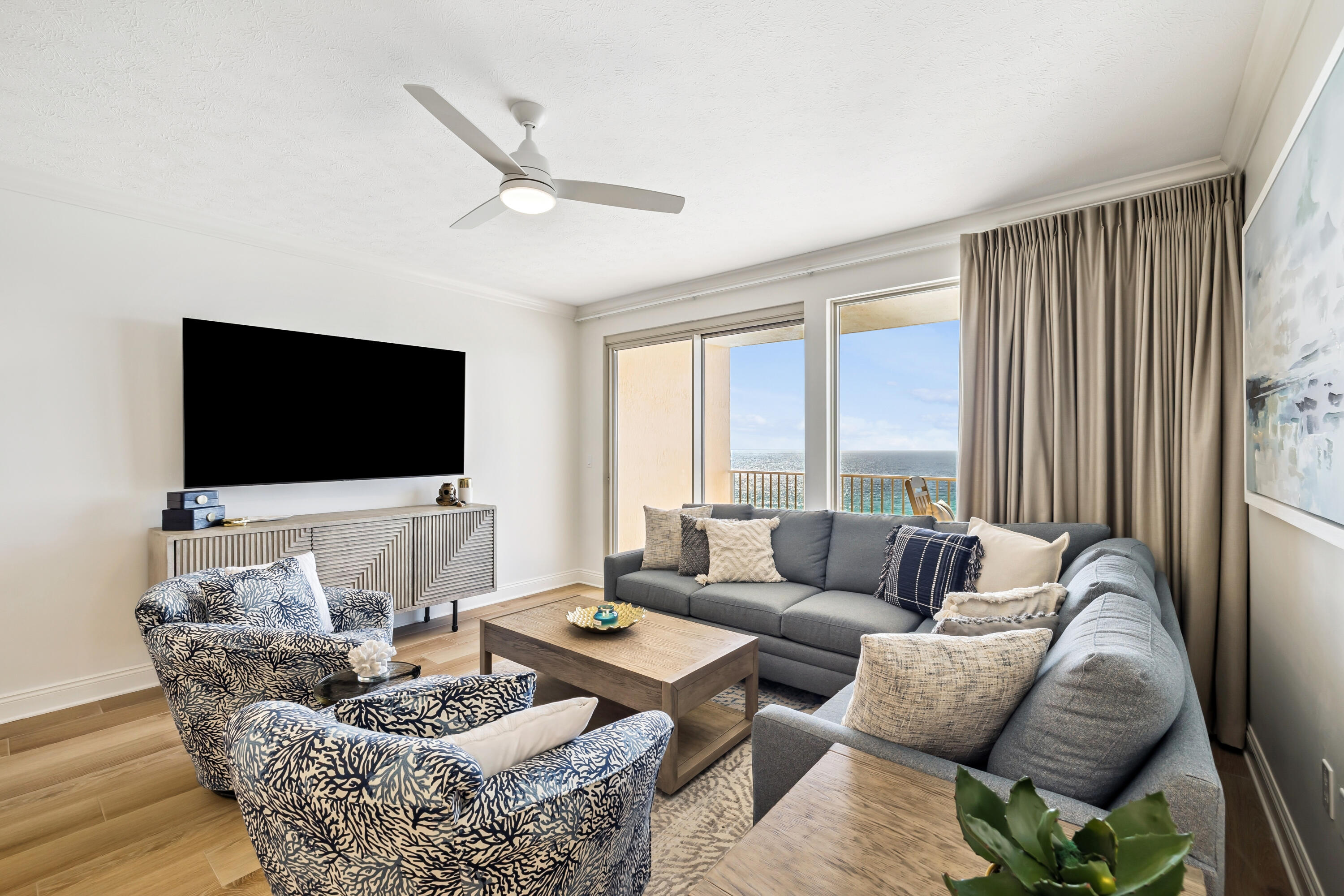 TREASURE ISLAND - Residential