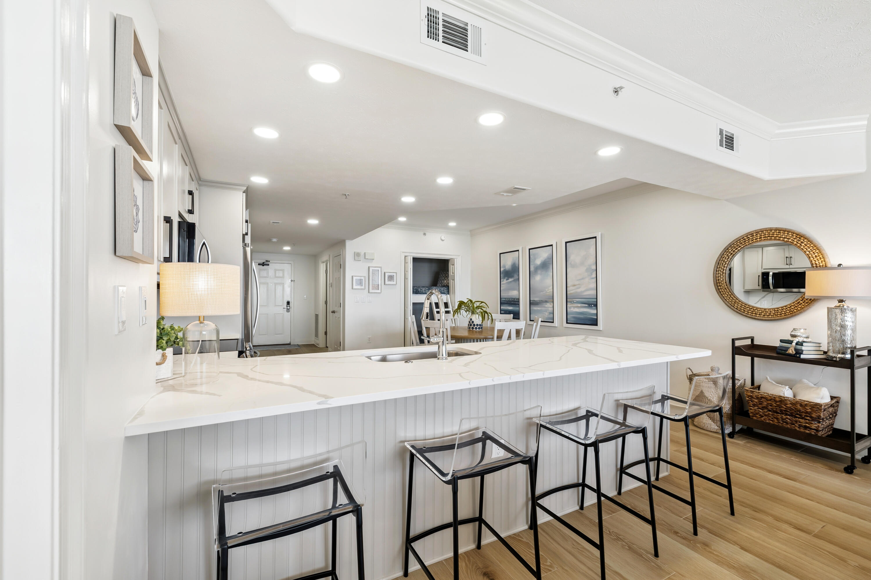 TREASURE ISLAND - Residential