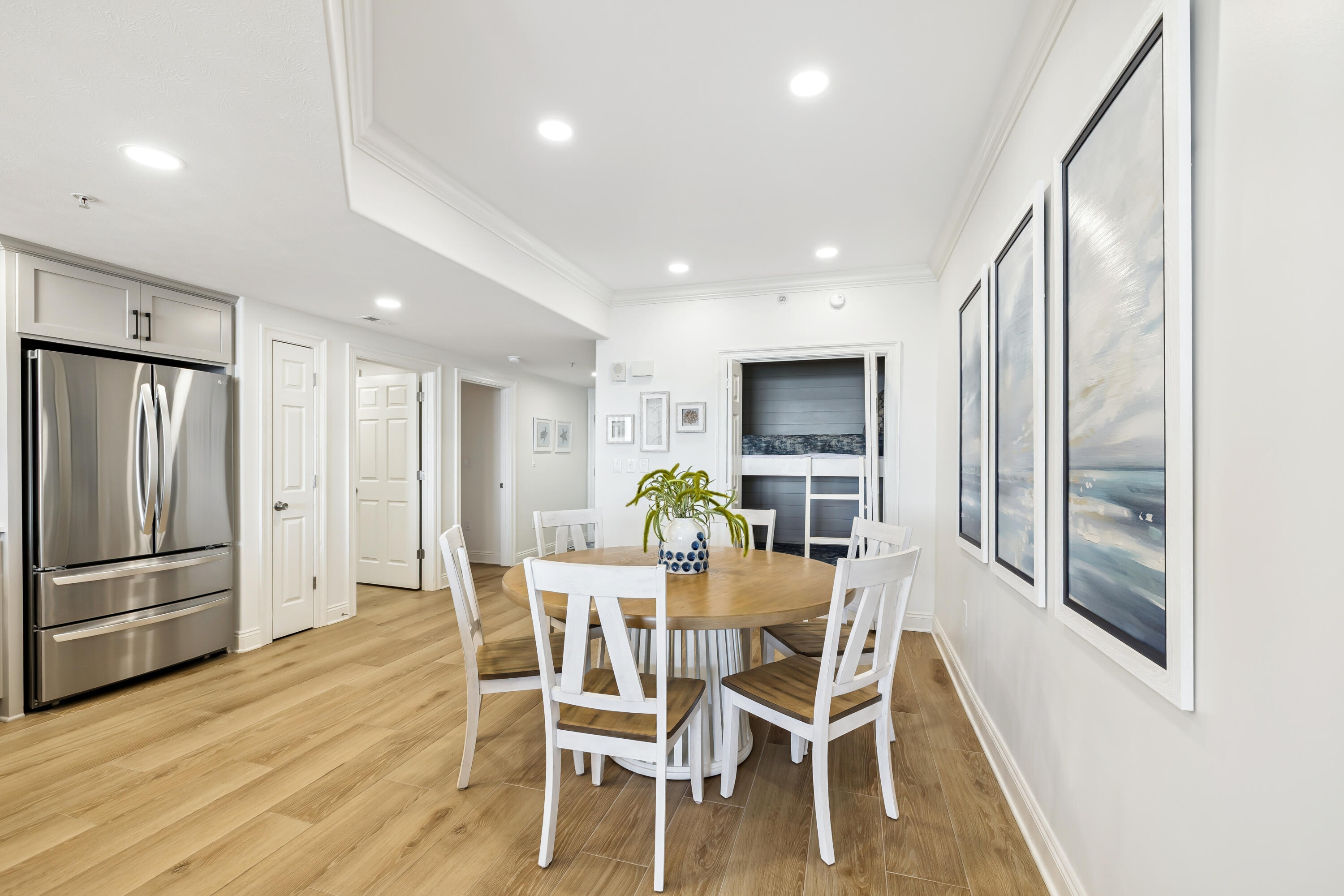 TREASURE ISLAND - Residential