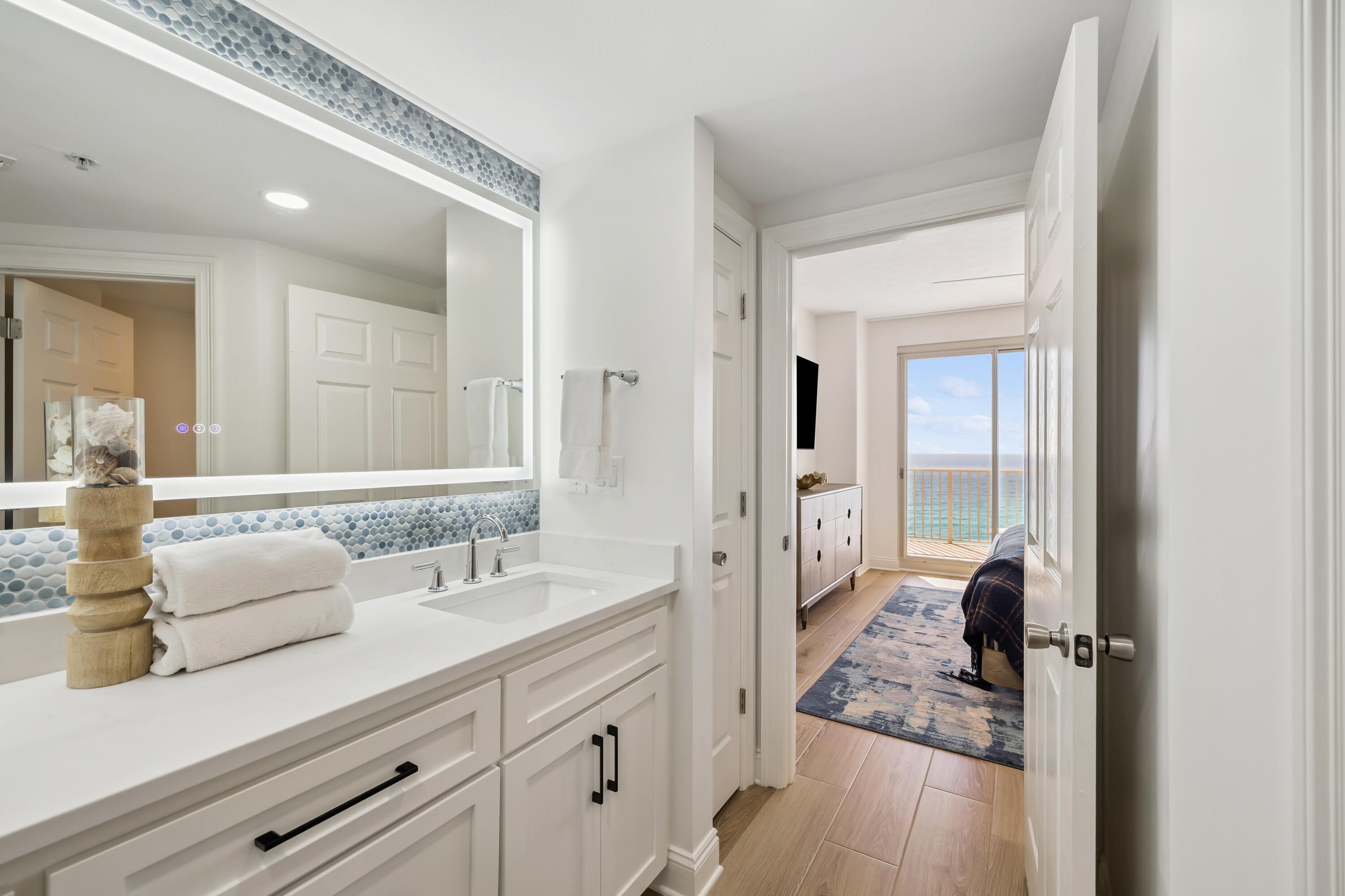 TREASURE ISLAND - Residential