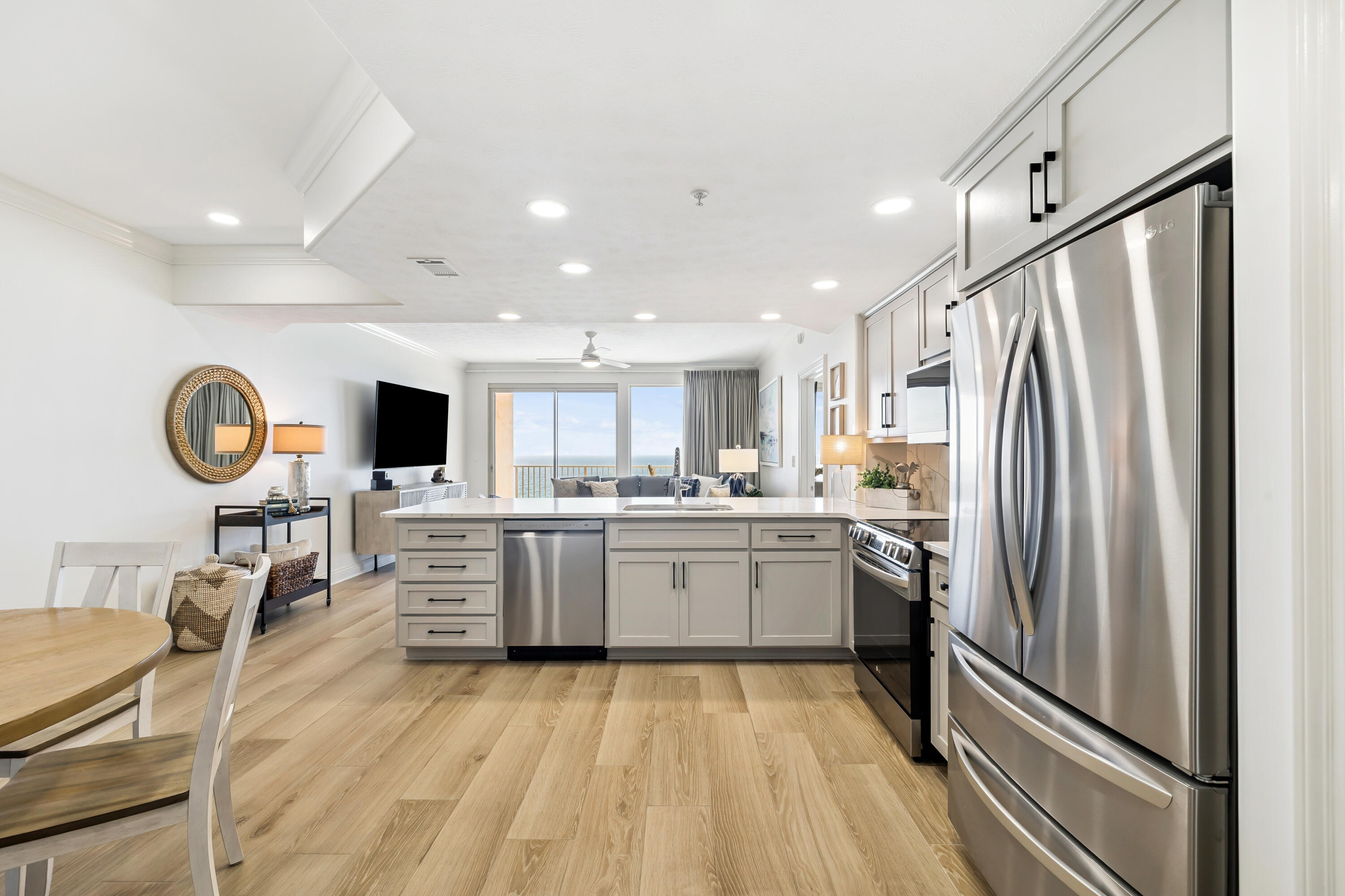 TREASURE ISLAND - Residential