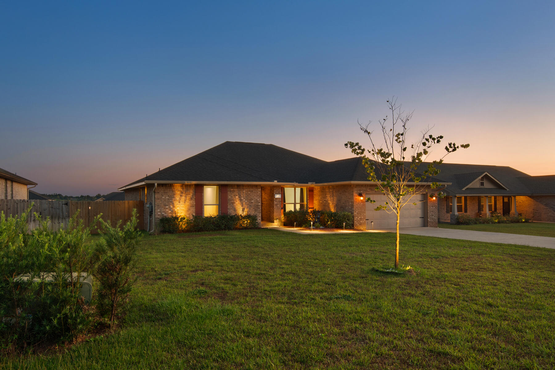 CHARLESTON PLACE - Residential