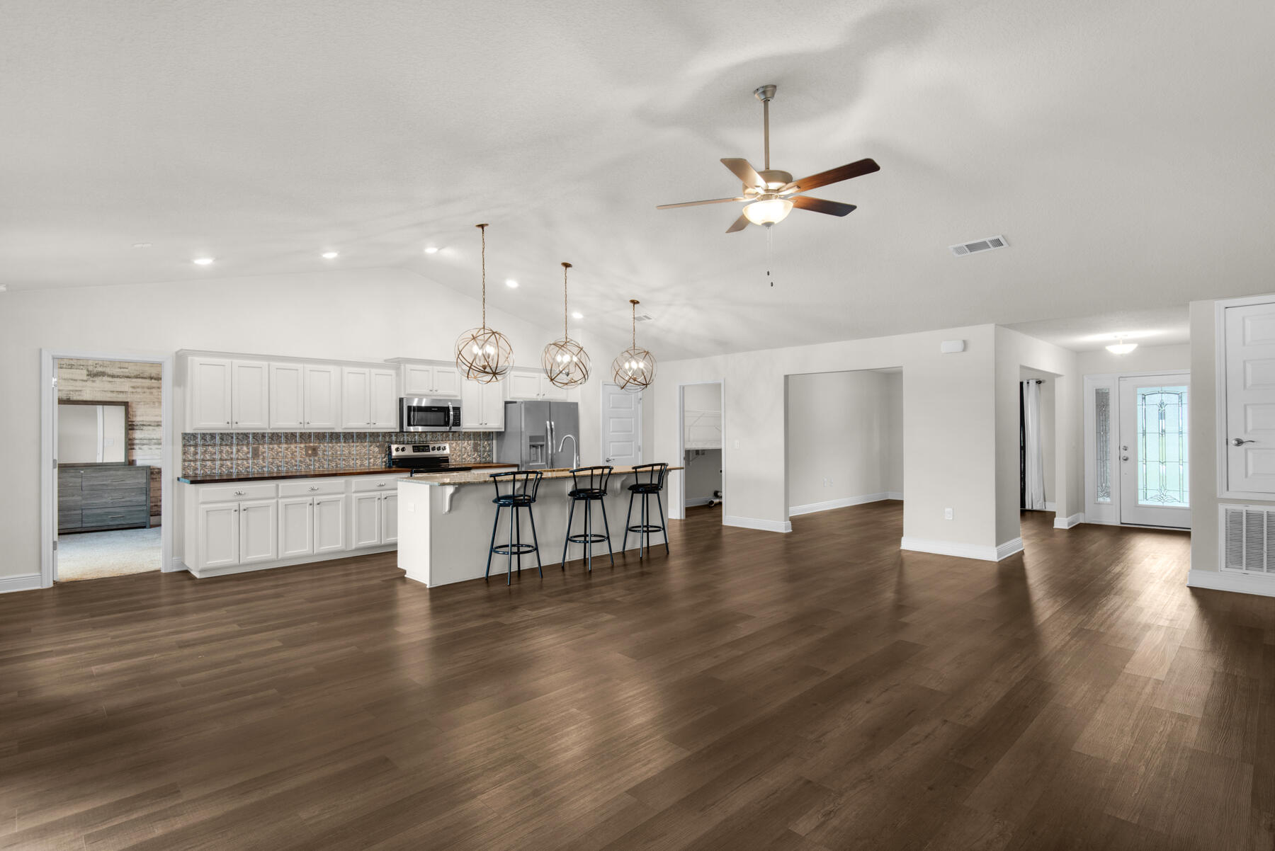 CHARLESTON PLACE - Residential
