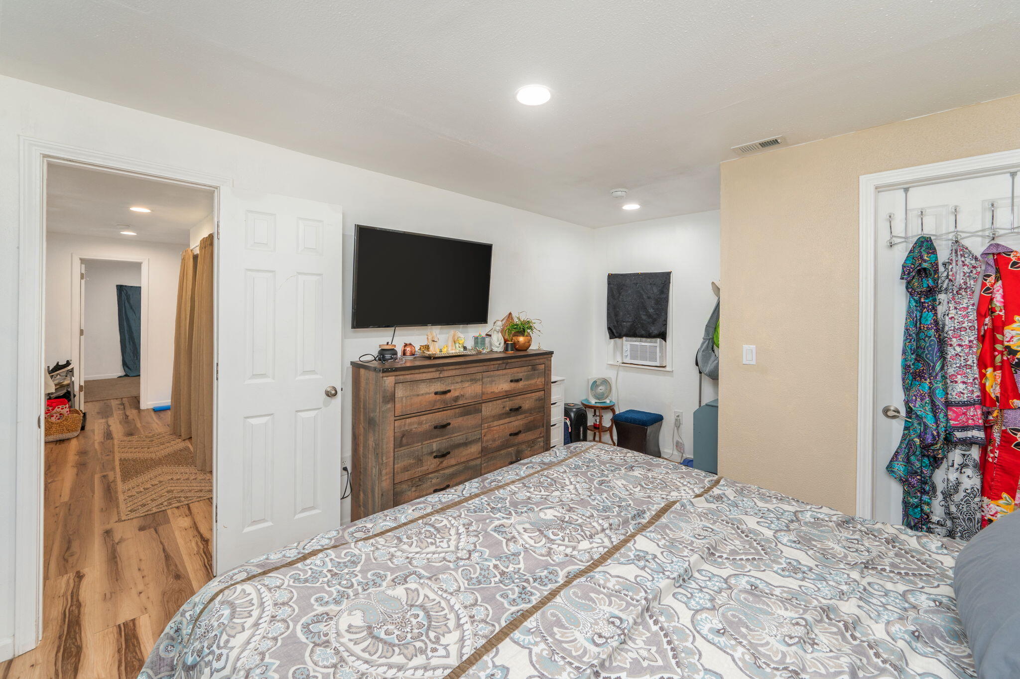 OAKWOOD HILLS UNIT 3 - Residential