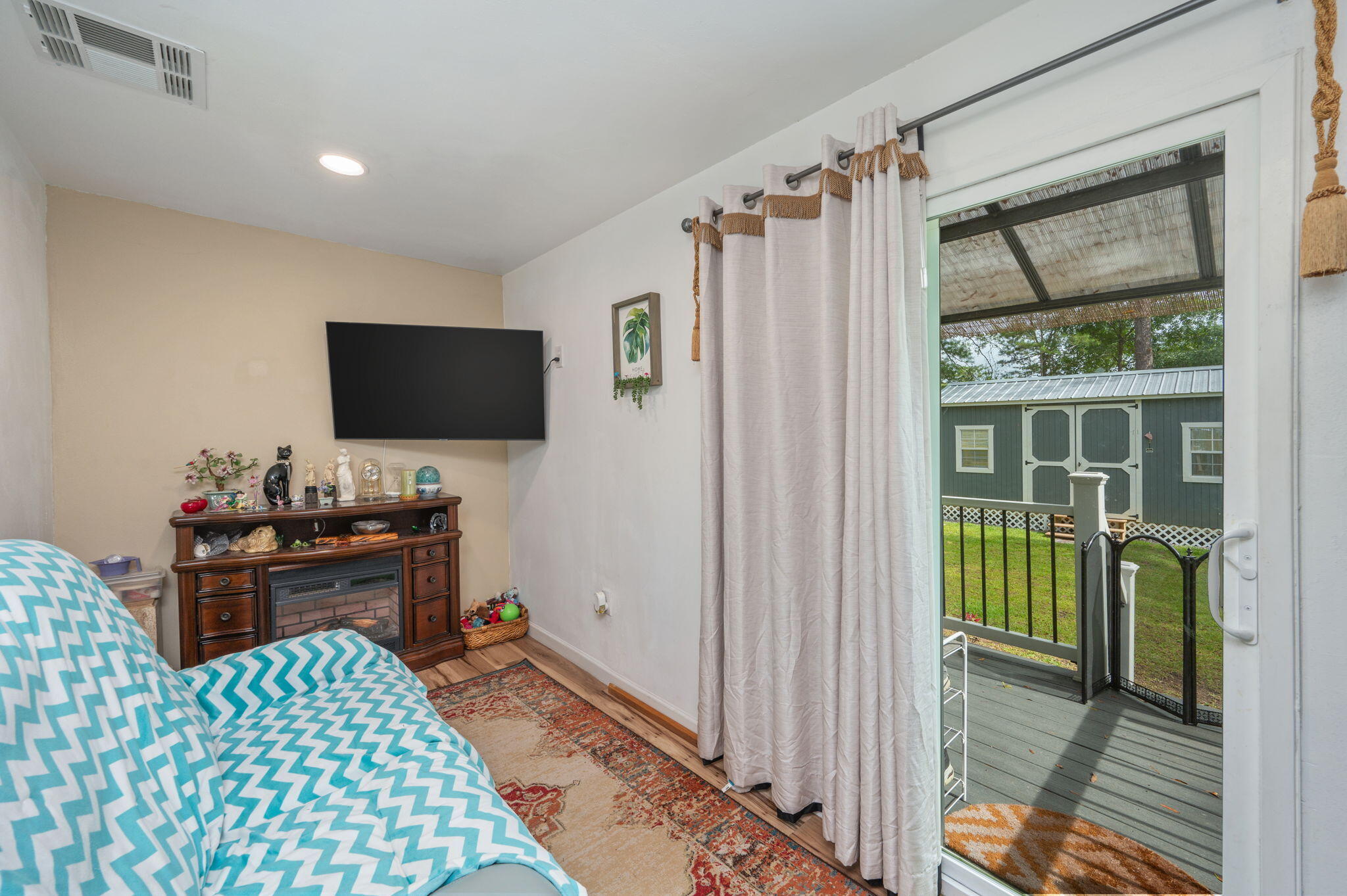 OAKWOOD HILLS UNIT 3 - Residential