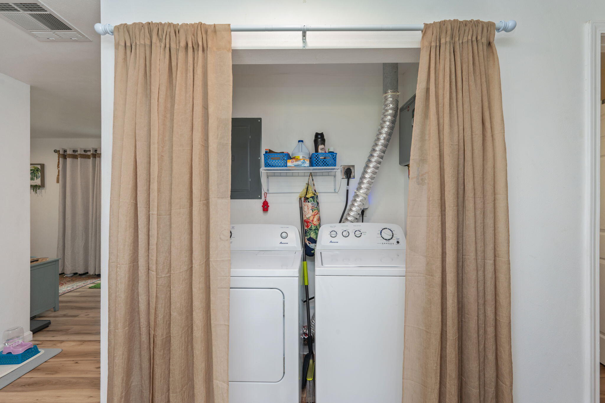 OAKWOOD HILLS UNIT 3 - Residential