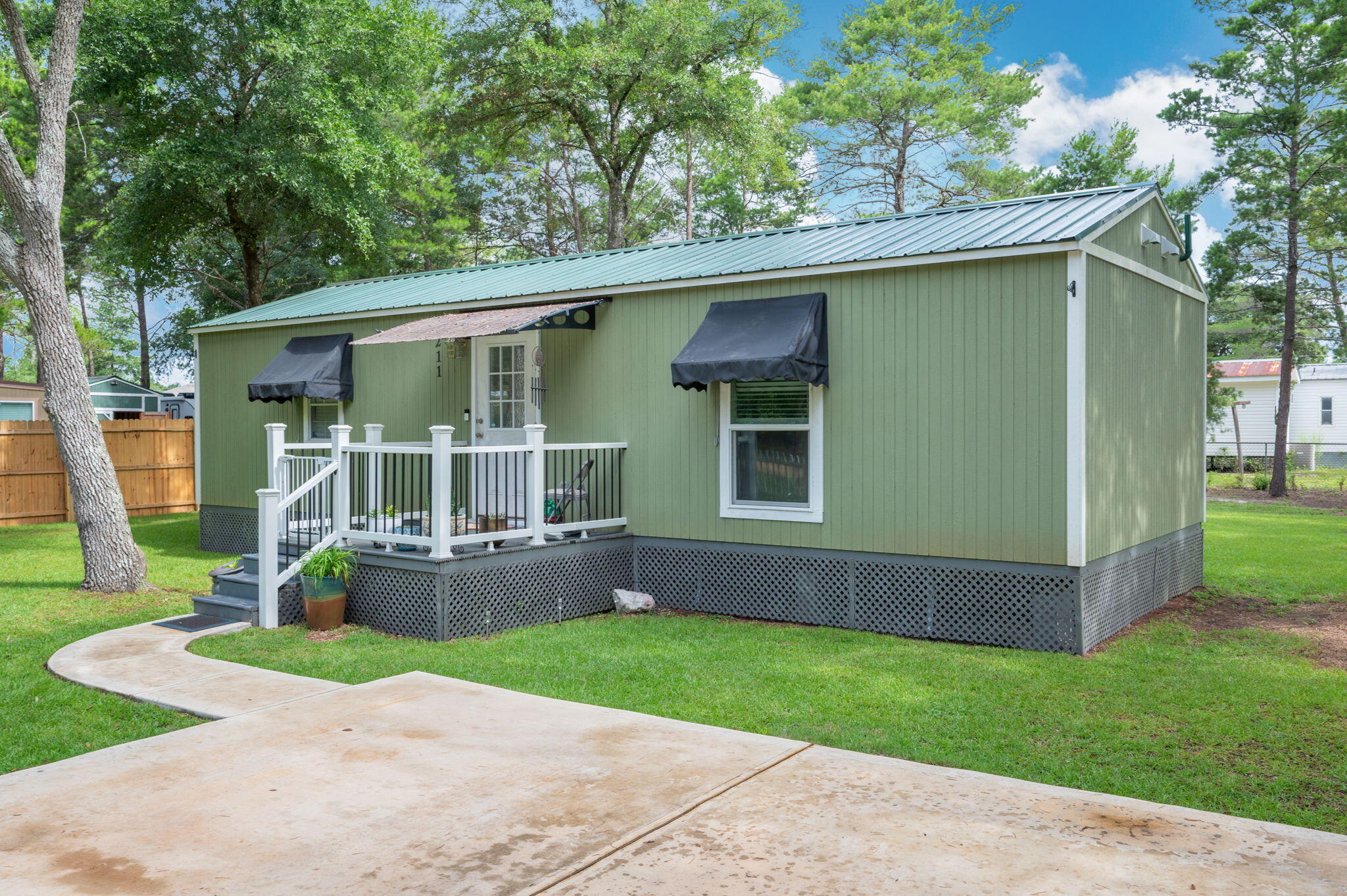 OAKWOOD HILLS UNIT 3 - Residential