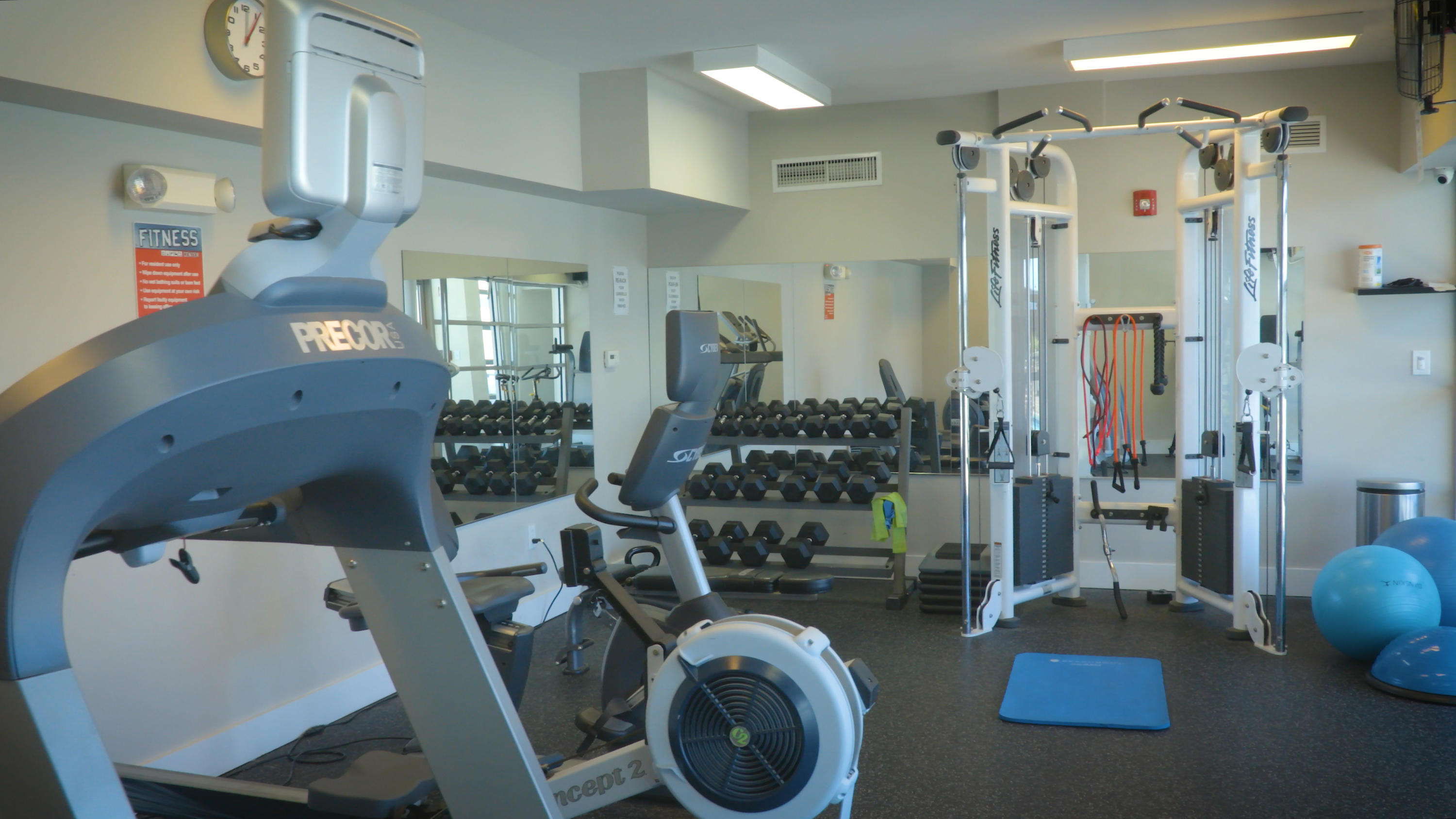 HARBOR LIGHTS - Residential