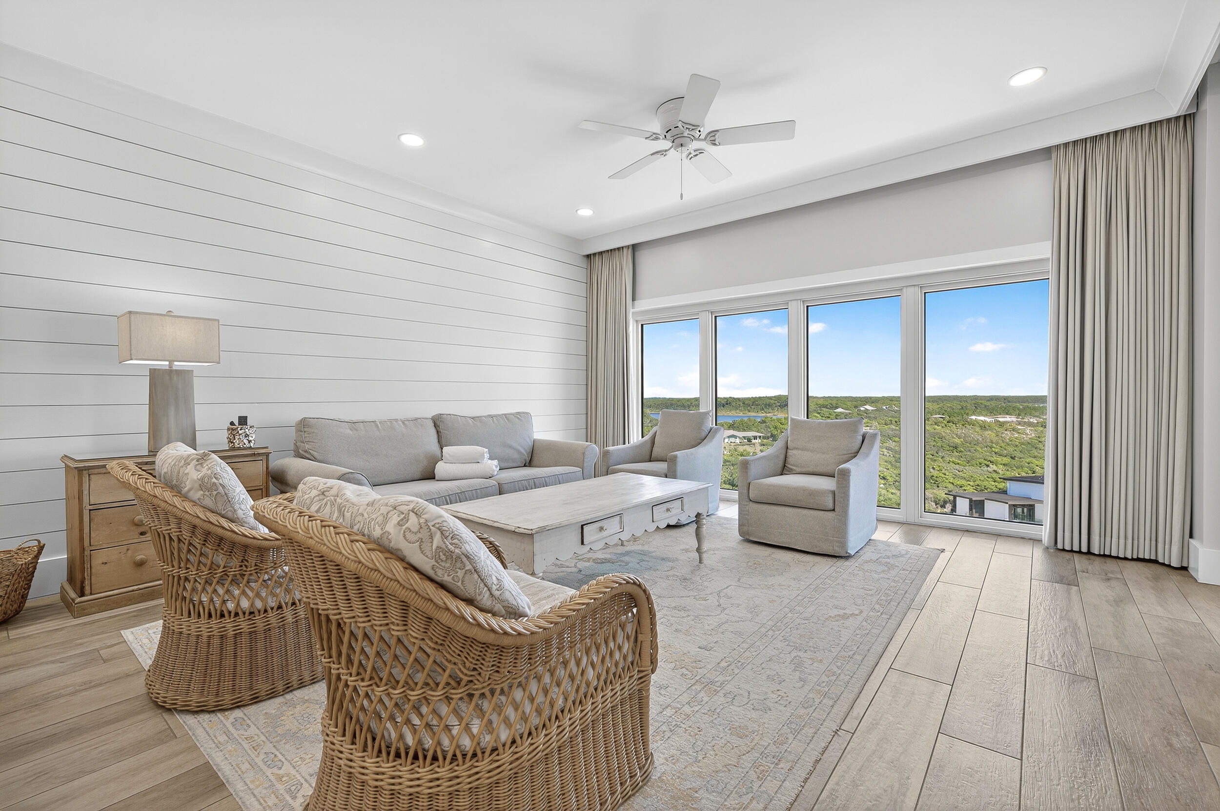 TOPS'L BEACH MANOR - Residential