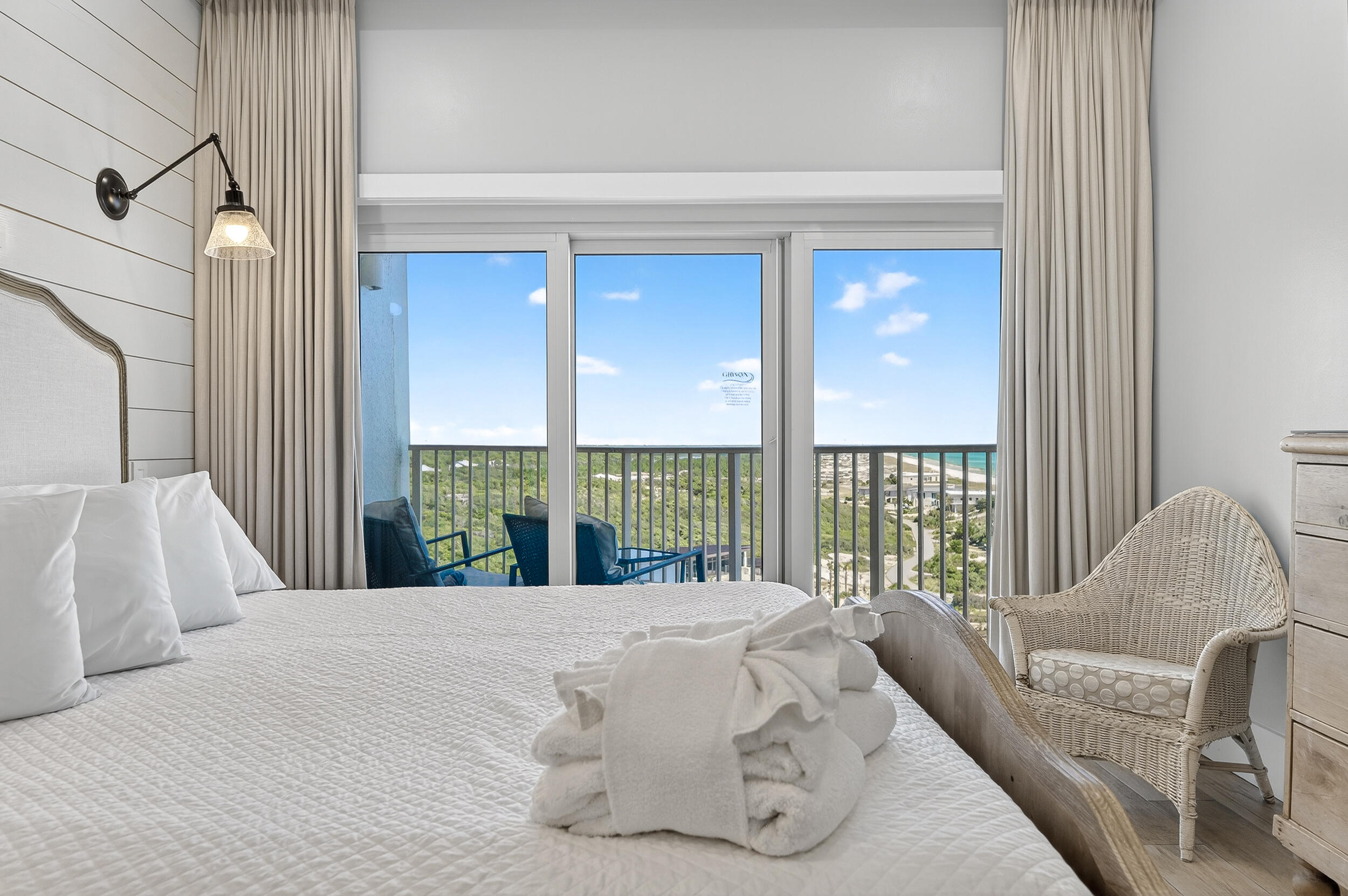 TOPS'L BEACH MANOR - Residential