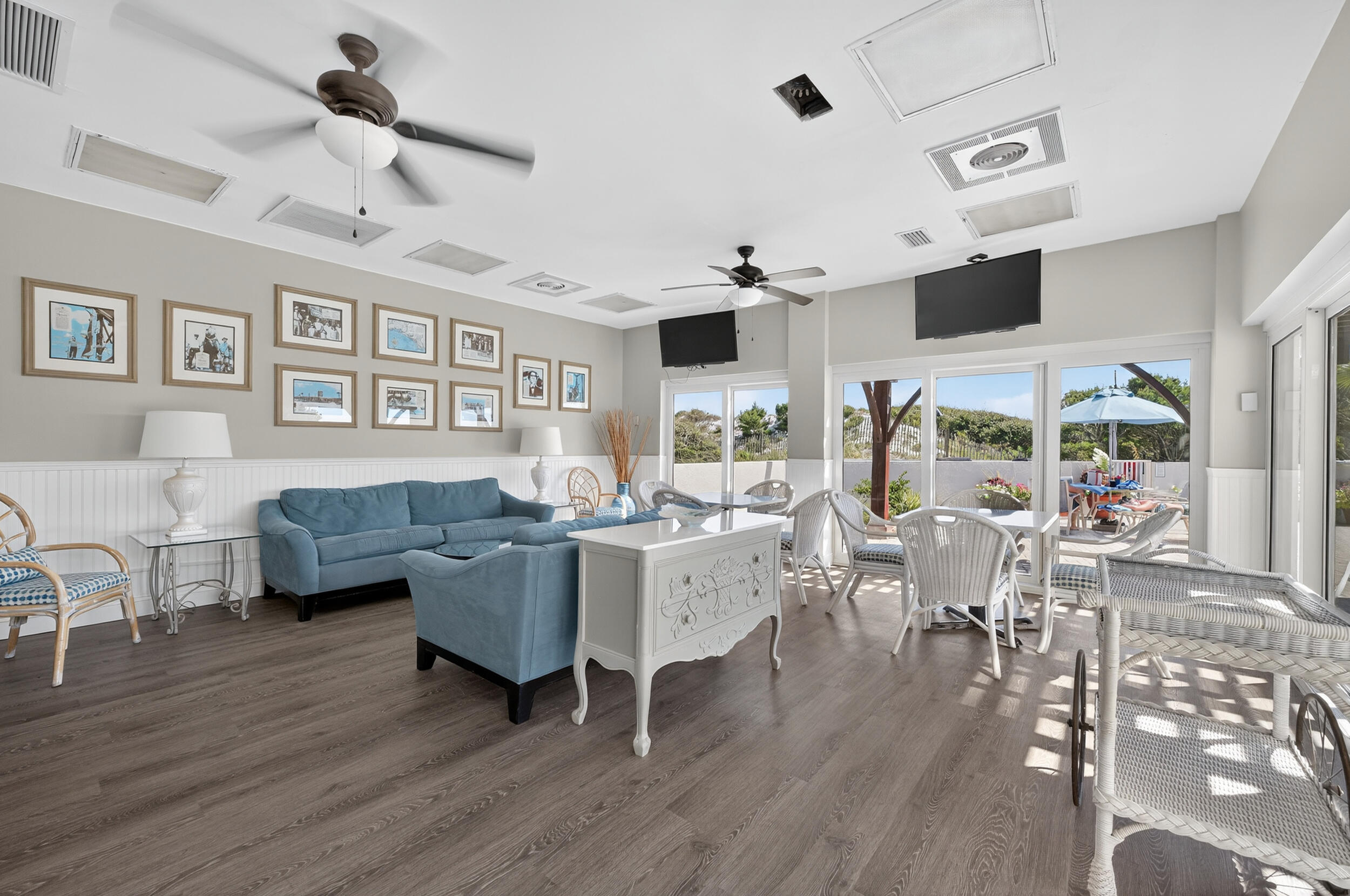 TOPS'L BEACH MANOR - Residential
