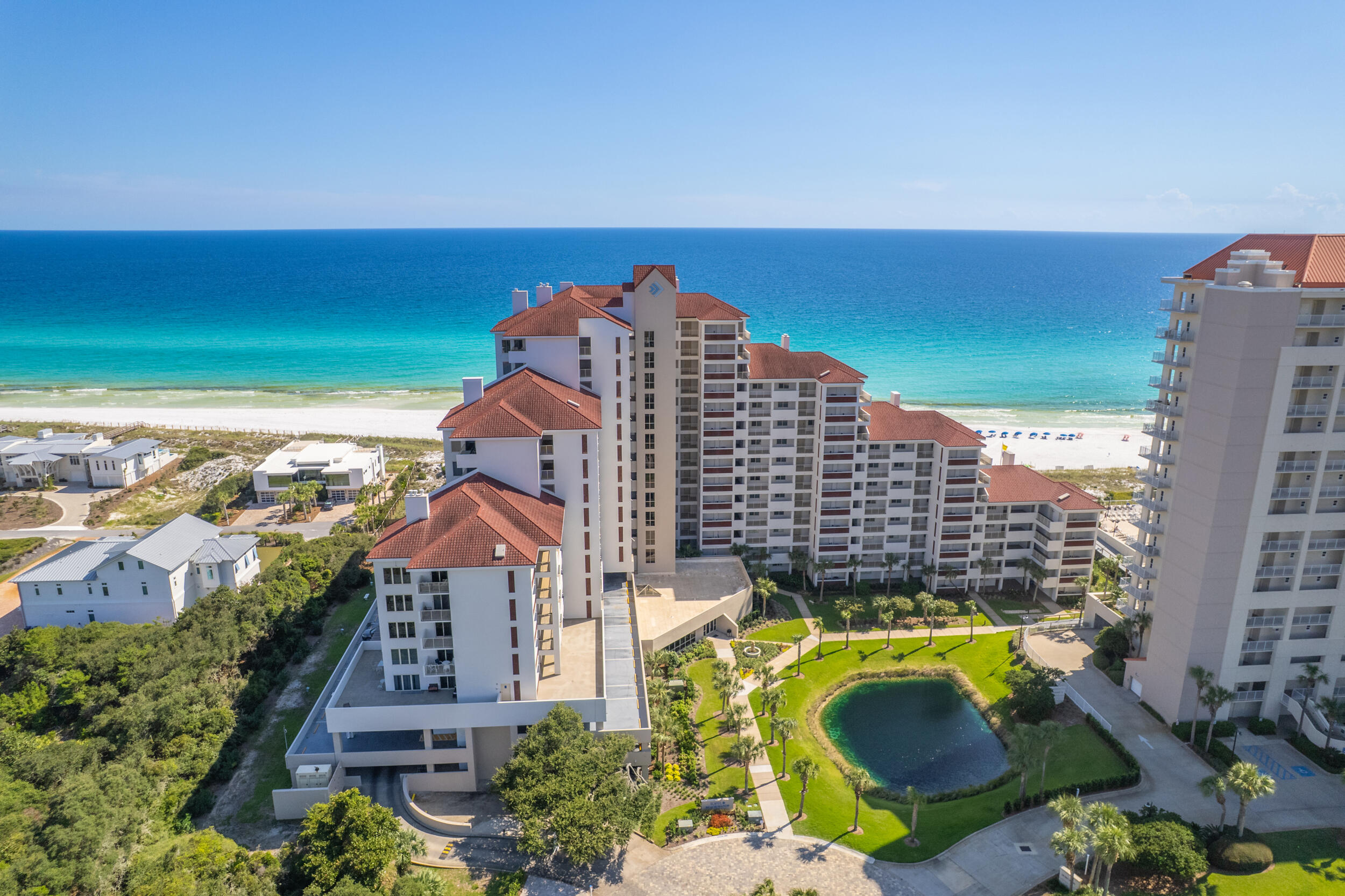 TOPS'L BEACH MANOR - Residential