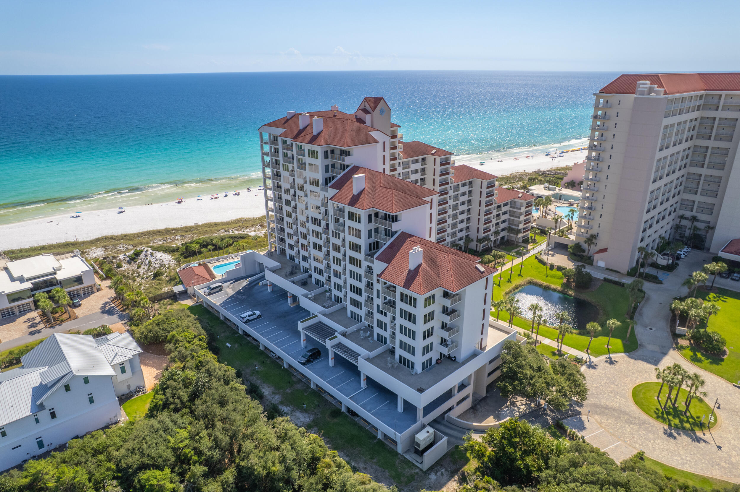 TOPS'L BEACH MANOR - Residential