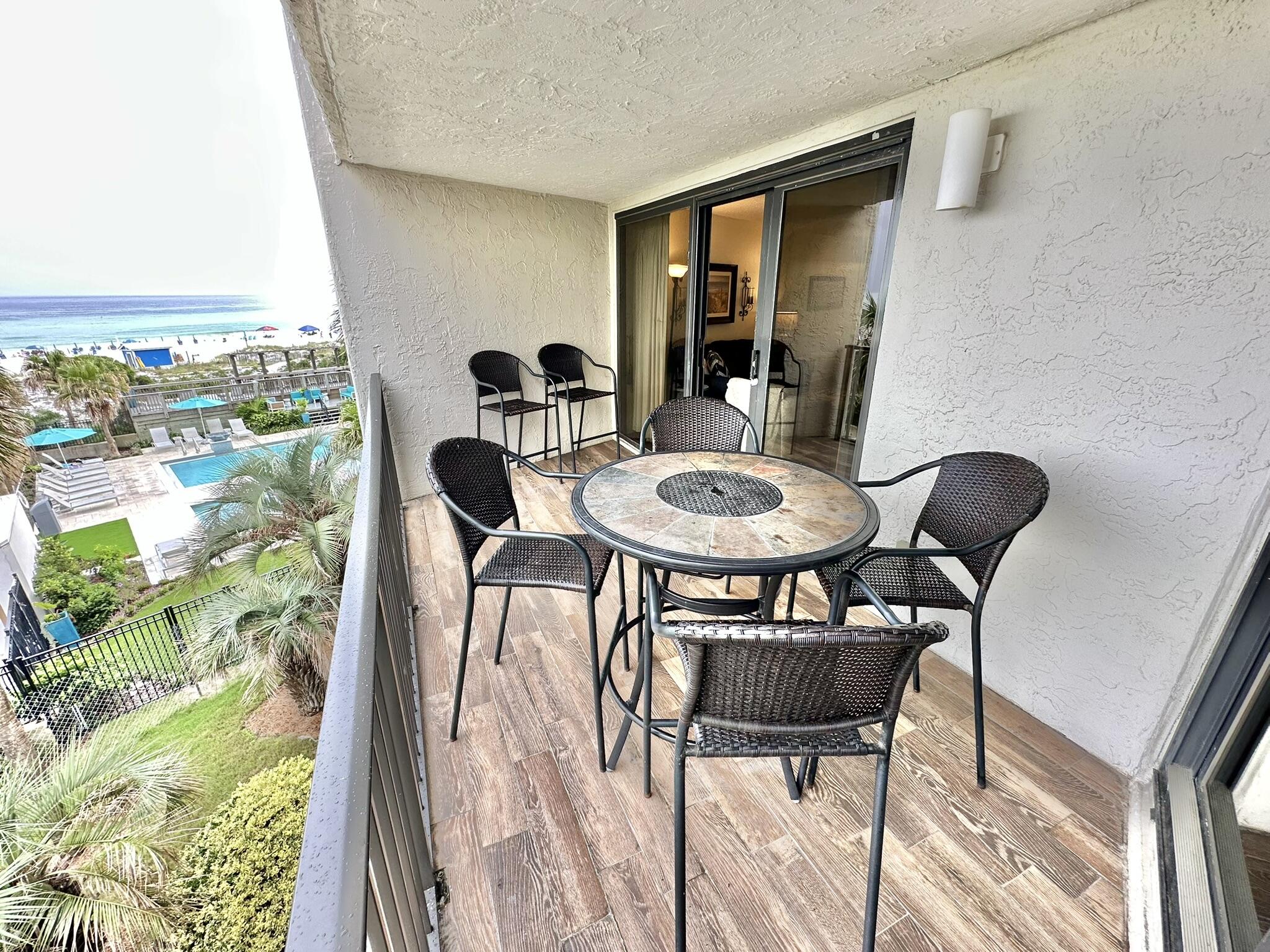 BEACHSIDE ONE - Residential