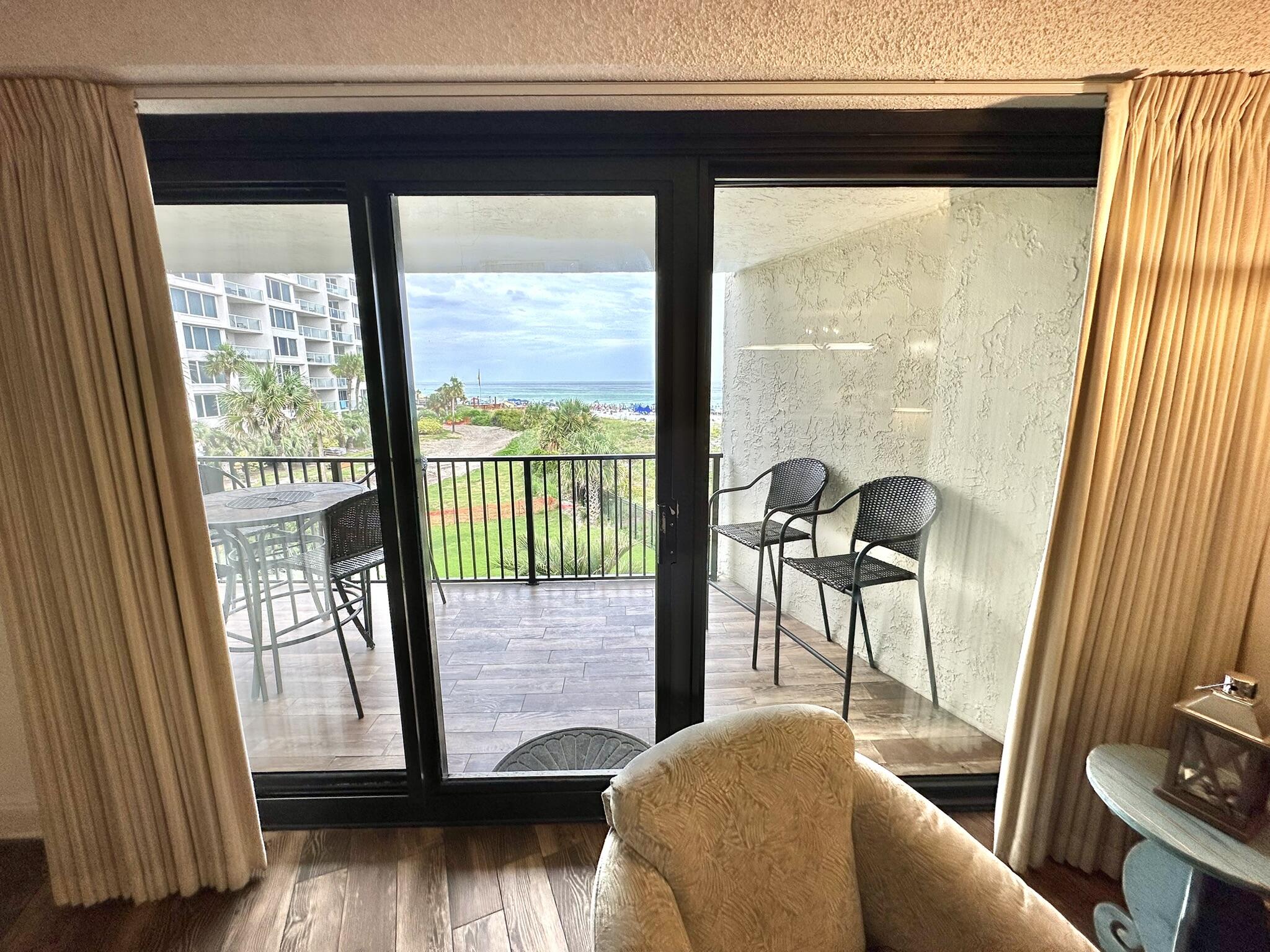 BEACHSIDE ONE - Residential