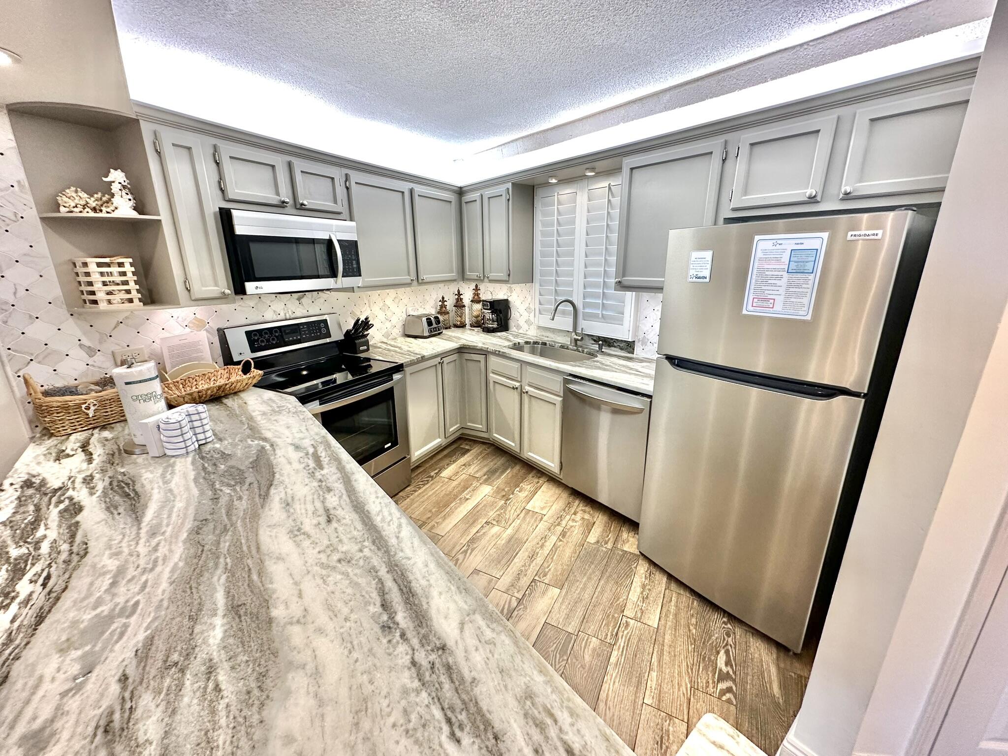 BEACHSIDE ONE - Residential