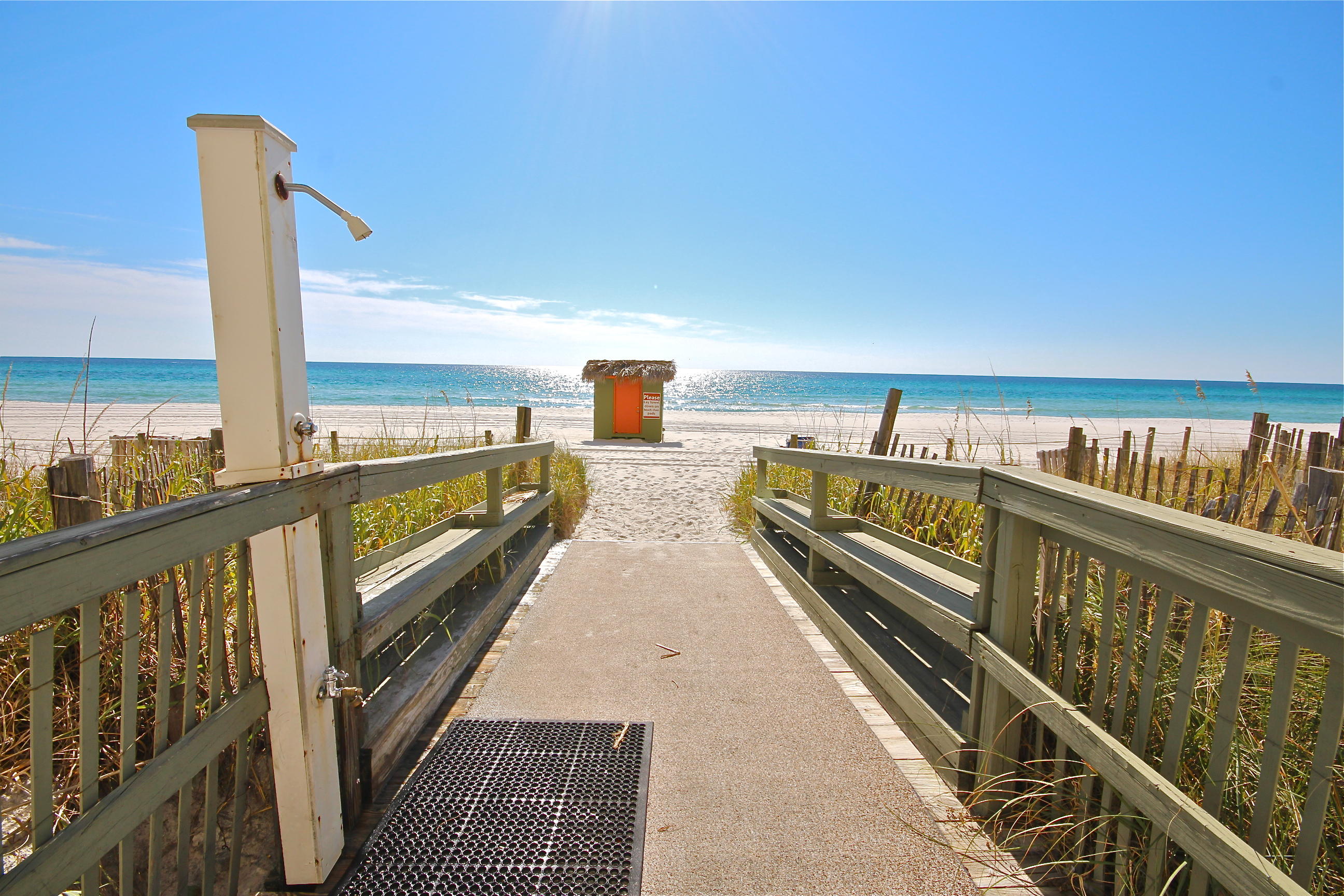 EMERALD ISLE - Residential