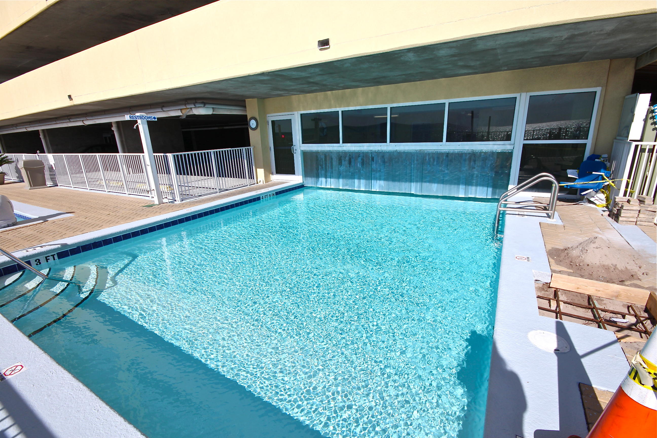 EMERALD ISLE - Residential