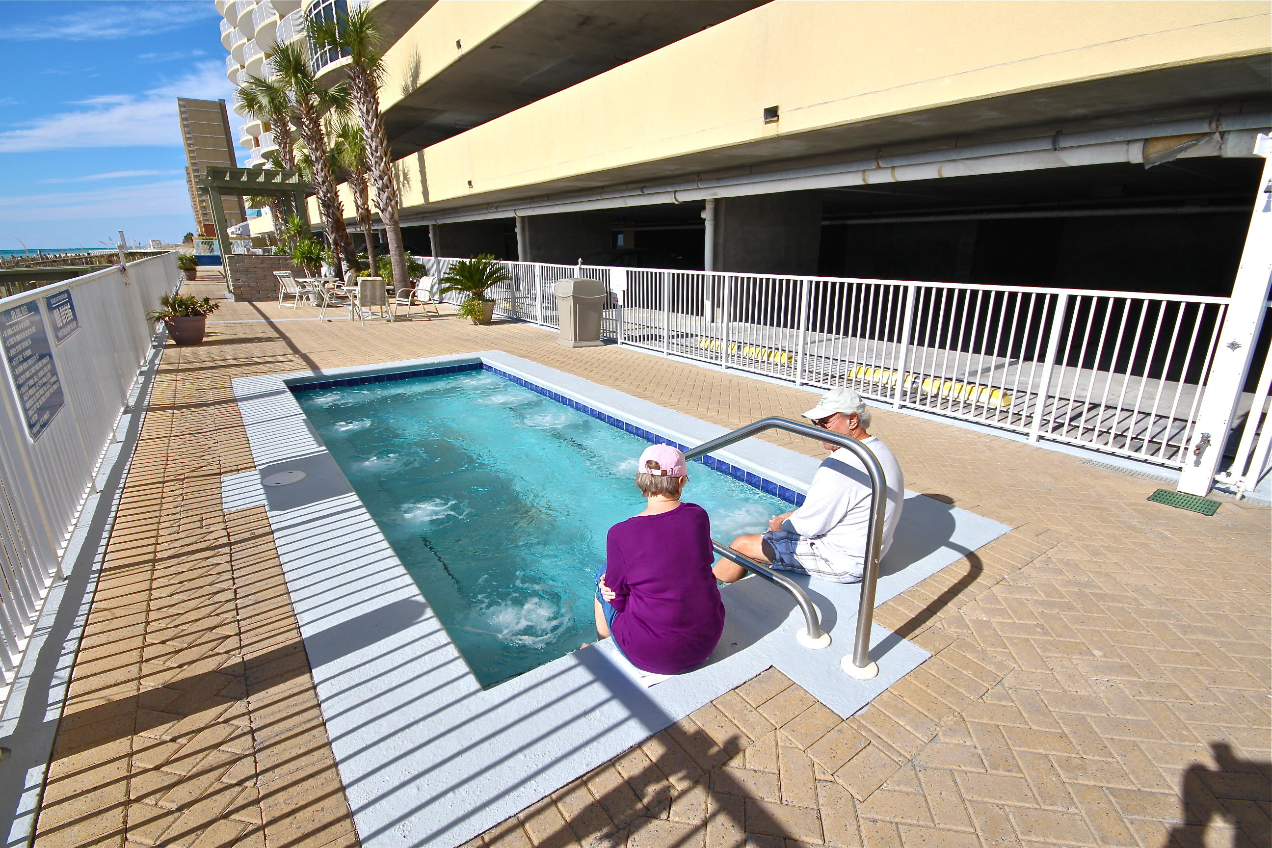 EMERALD ISLE - Residential