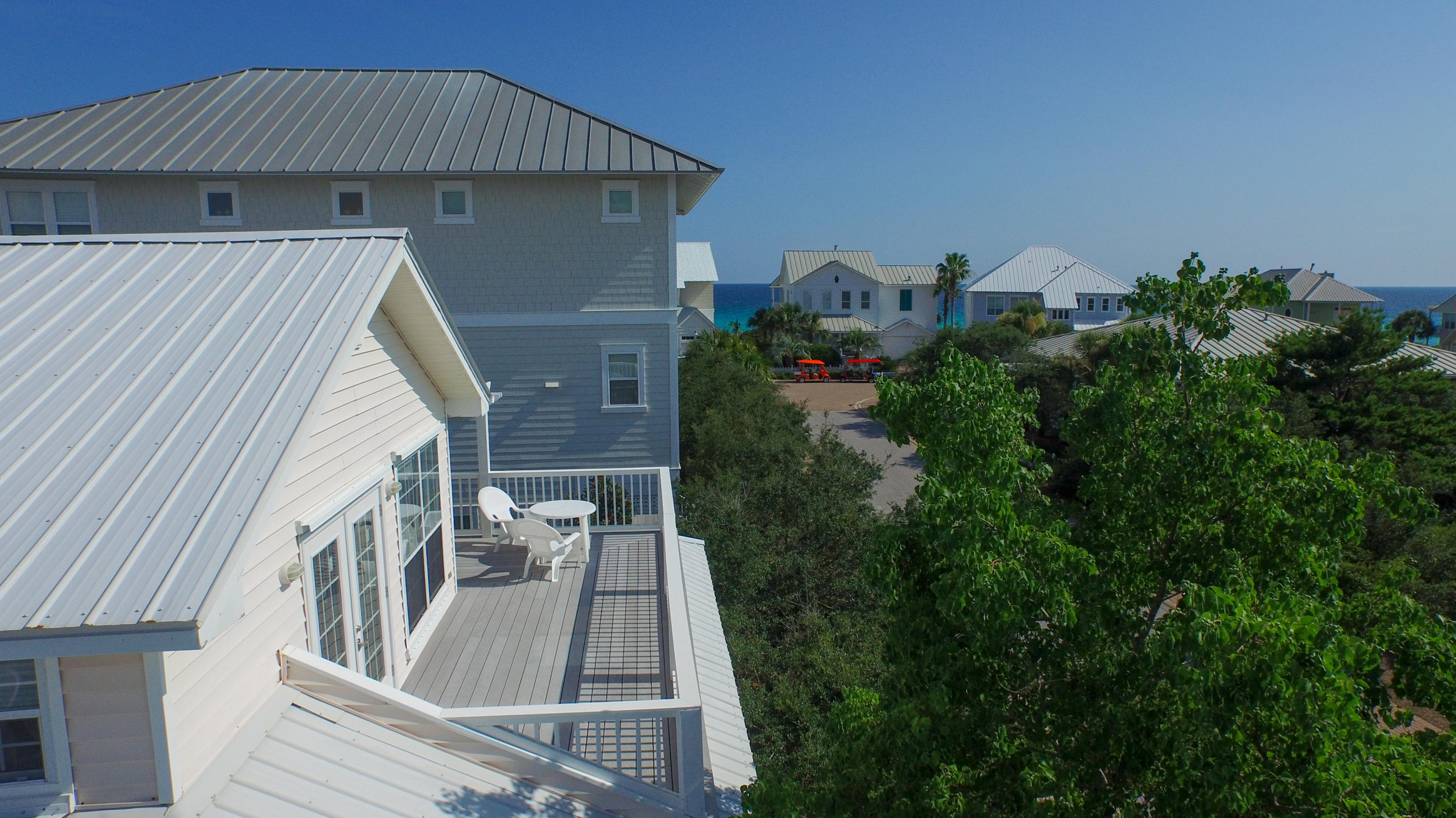 OLD FLORIDA BEACH - Residential