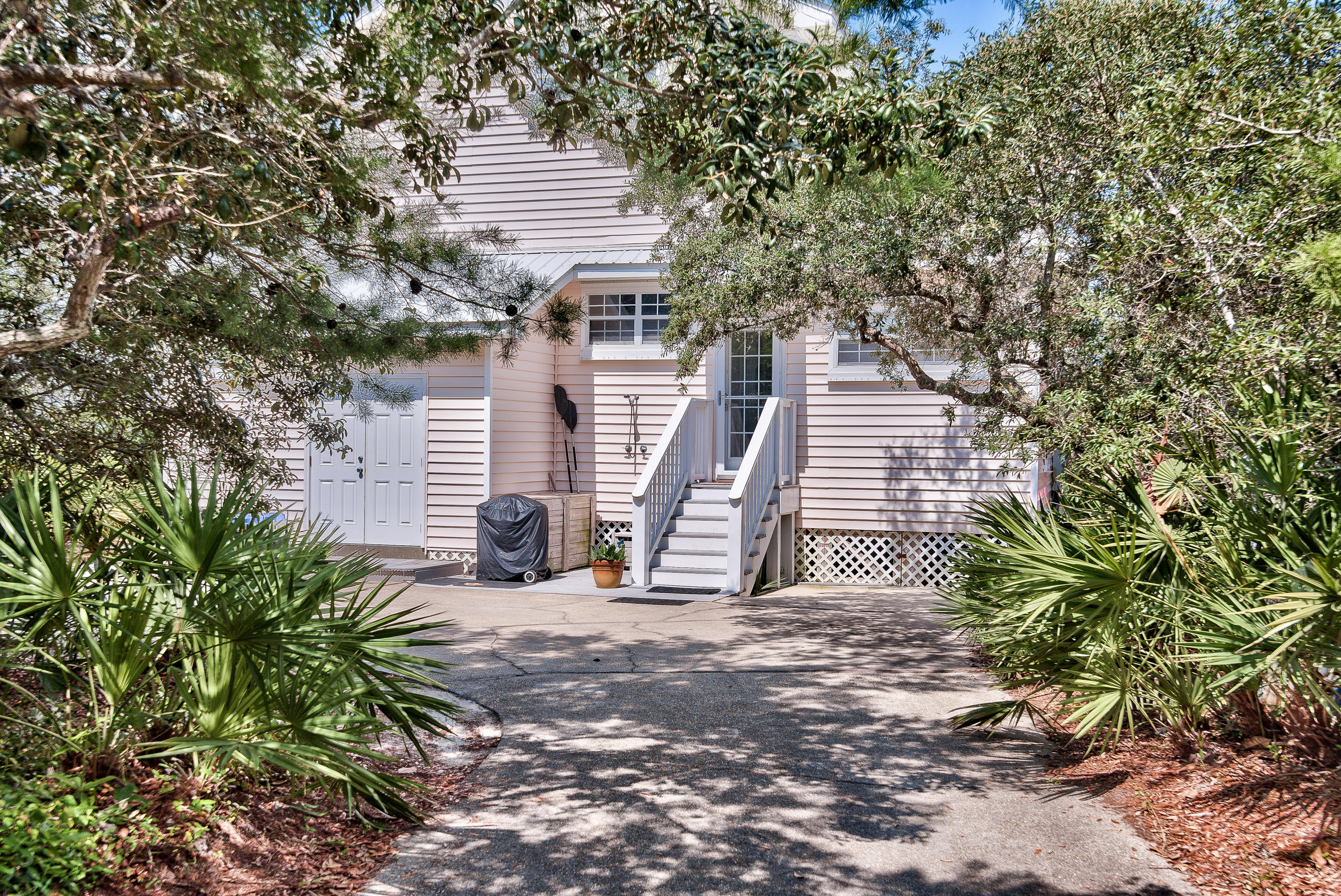 OLD FLORIDA BEACH - Residential