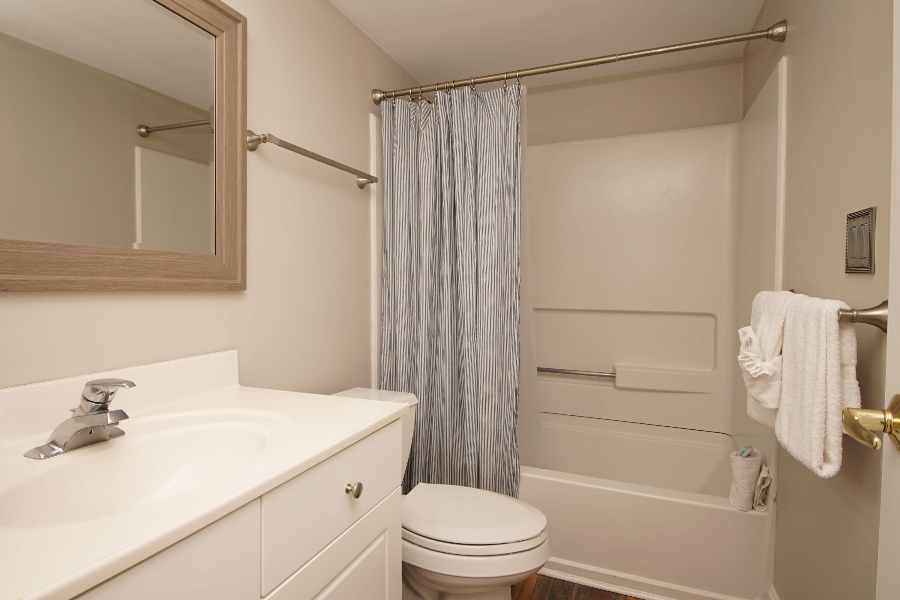 SEACREST CONDOMINIUMS - Residential