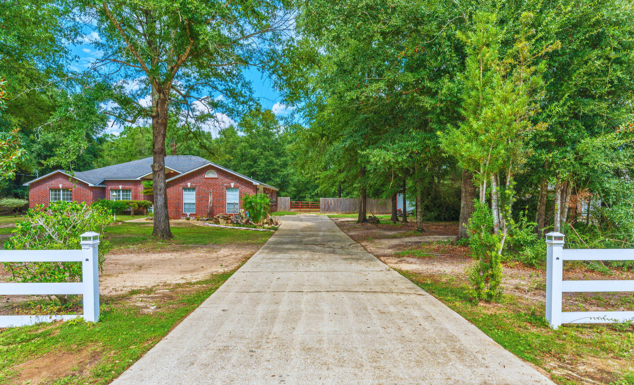 COUNTRYWOOD EST - Residential