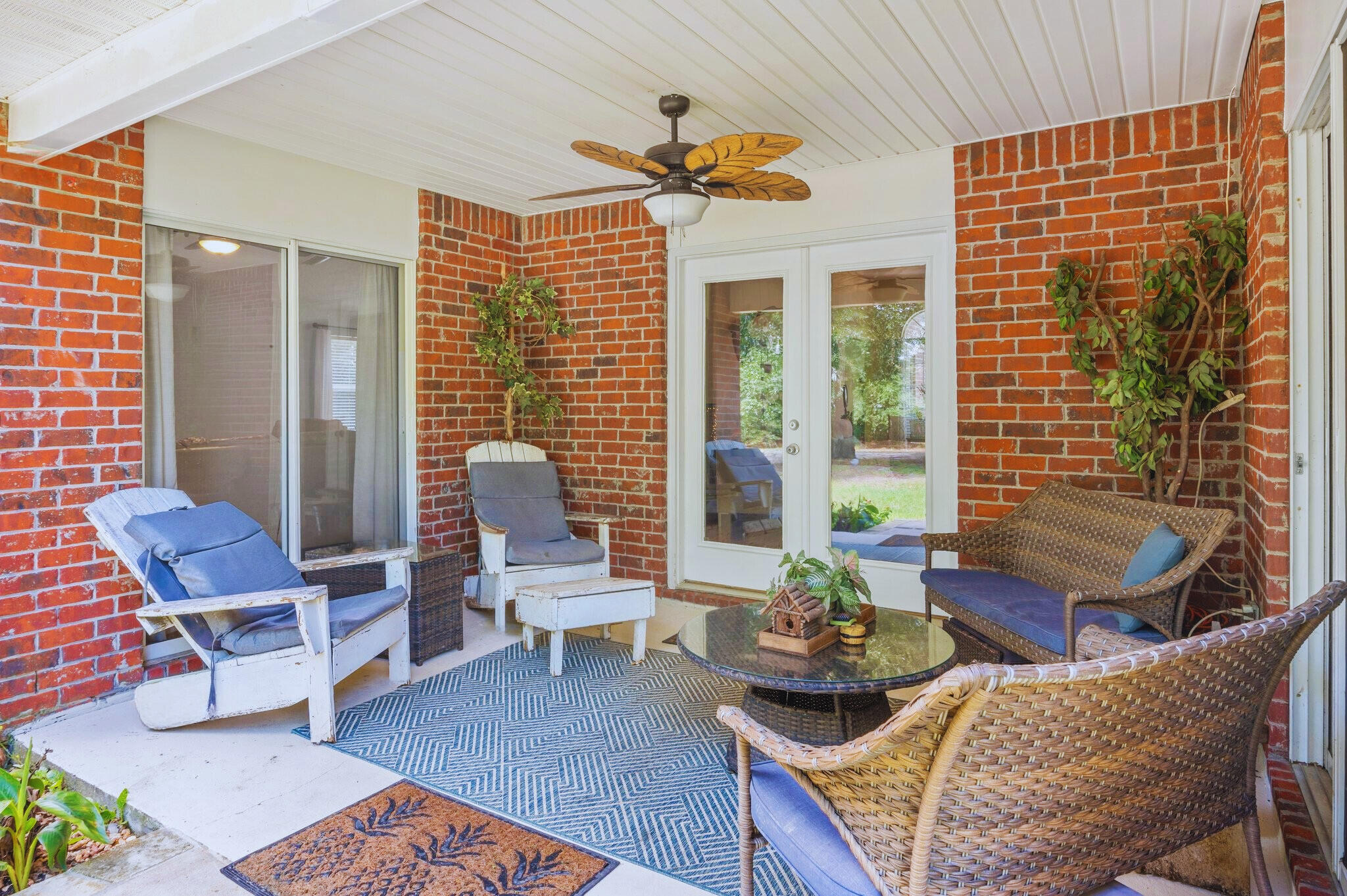 COUNTRYWOOD EST - Residential