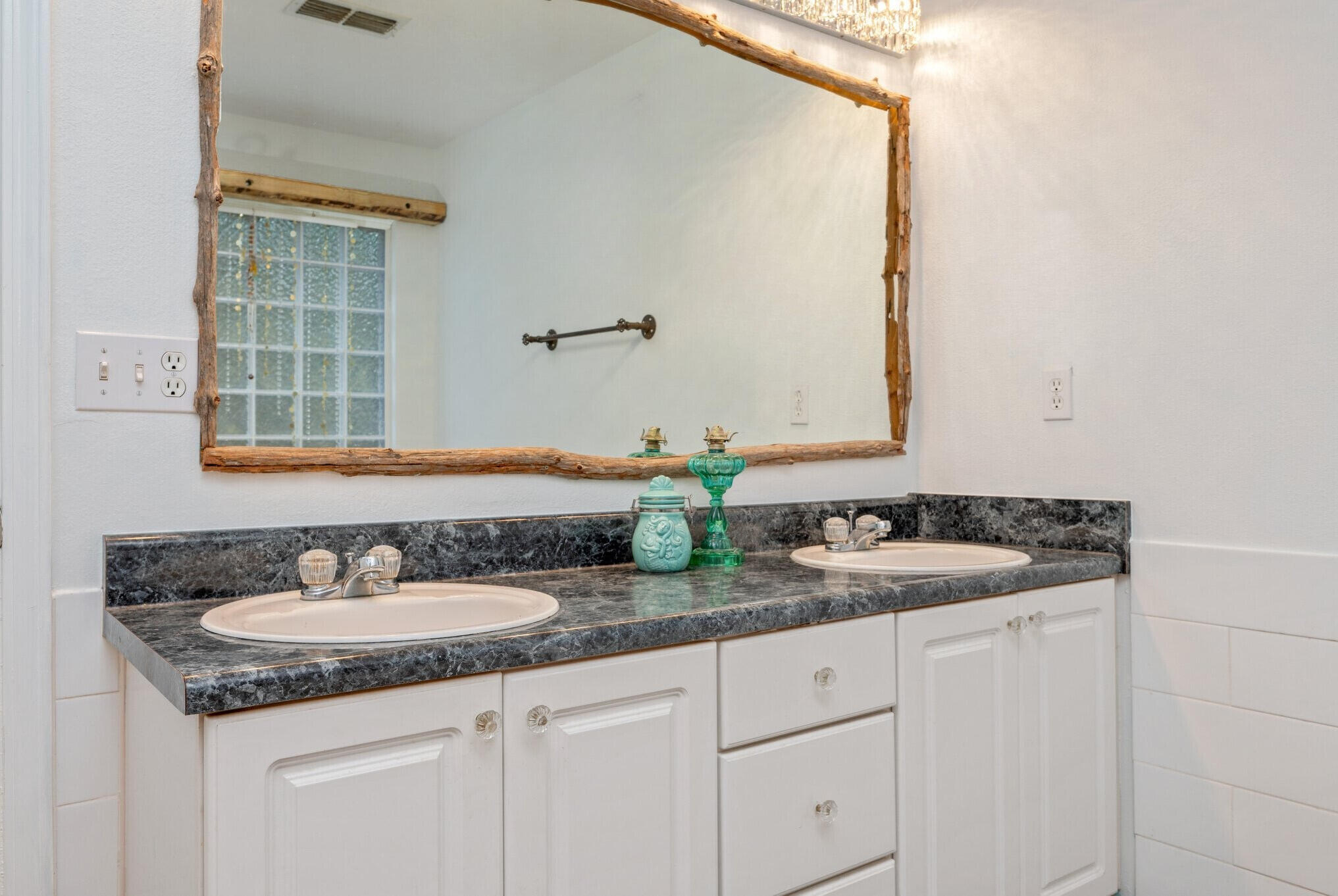 COUNTRYWOOD EST - Residential