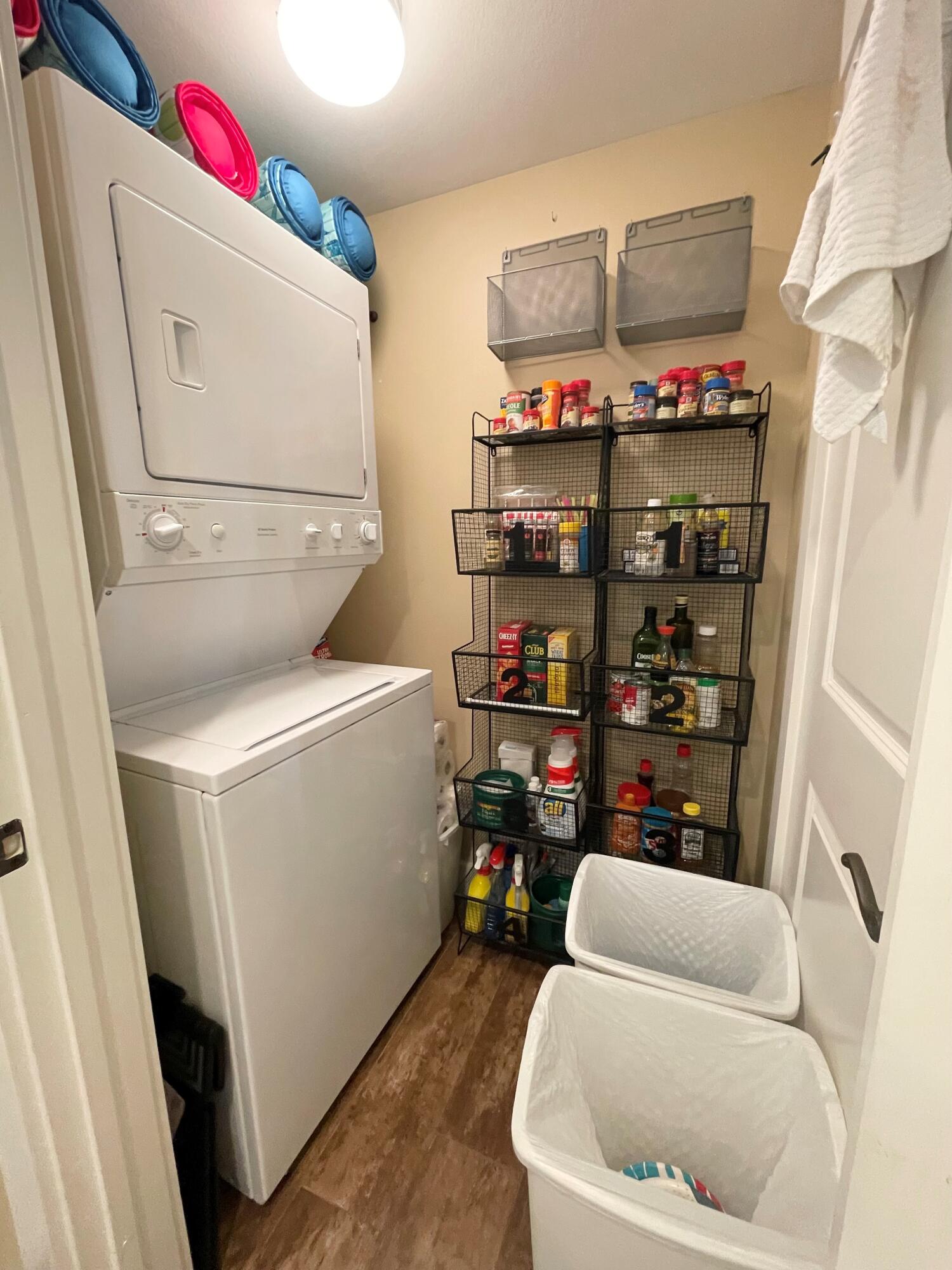 MARKET STREET INN - Residential