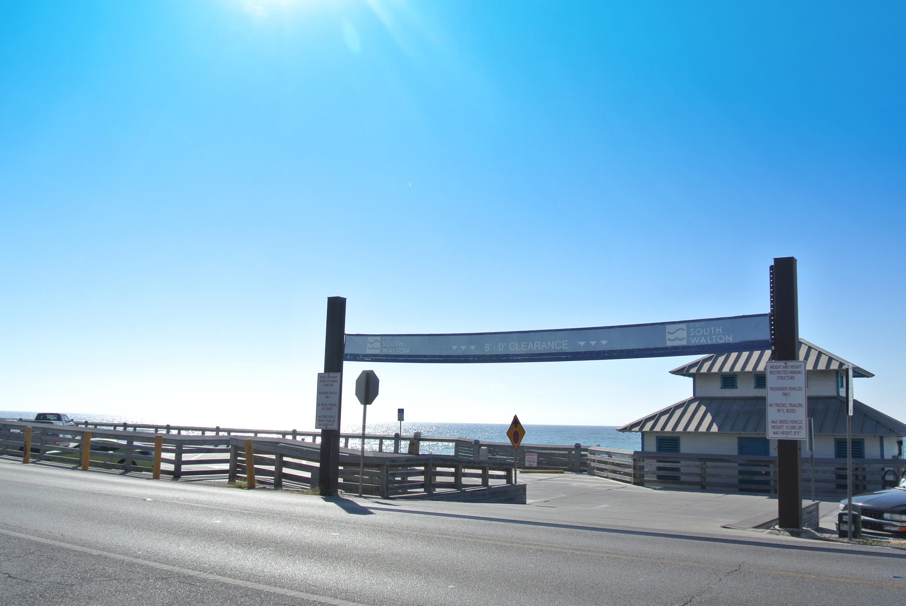 SUMMER BREEZE CONDO - Residential