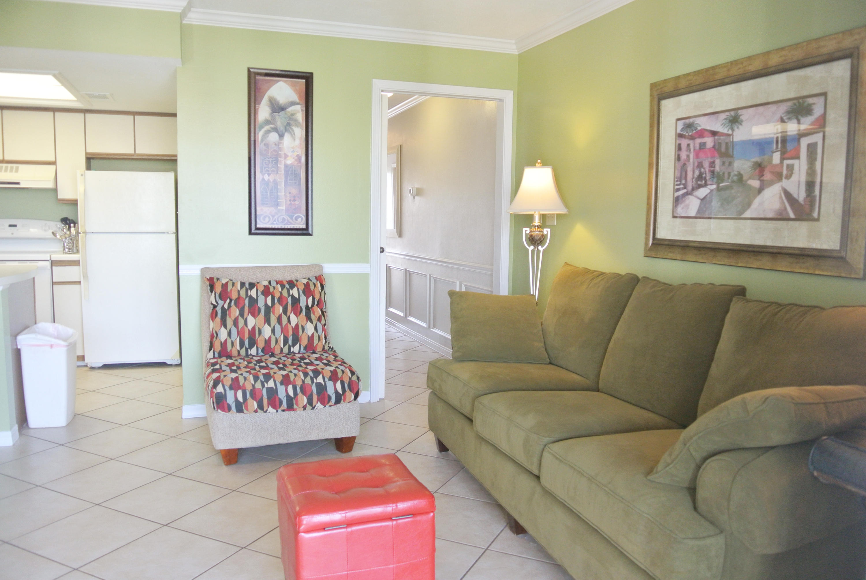 SUMMER BREEZE CONDO - Residential