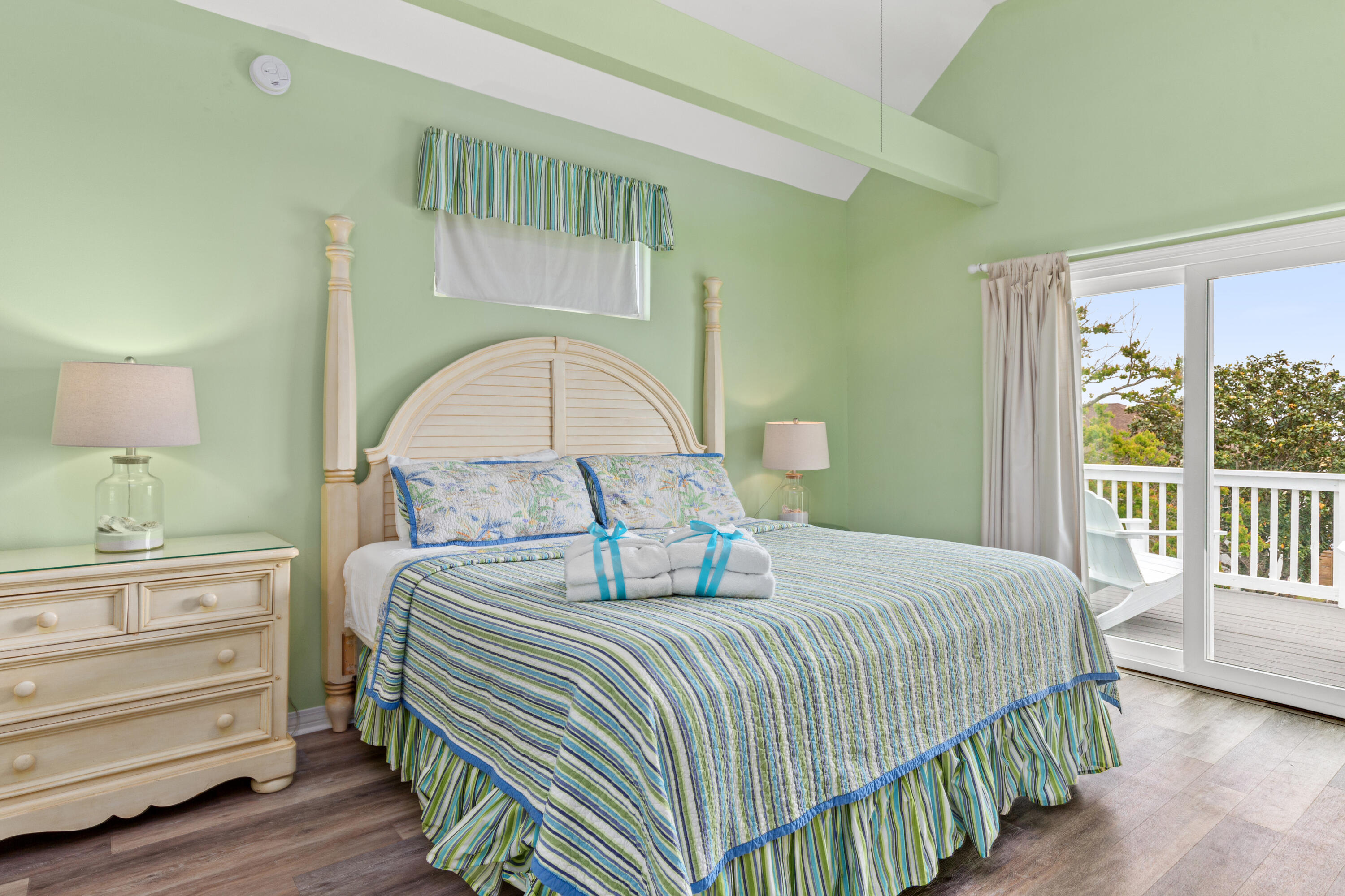 BLUE MOUNTAIN BEACH - Residential