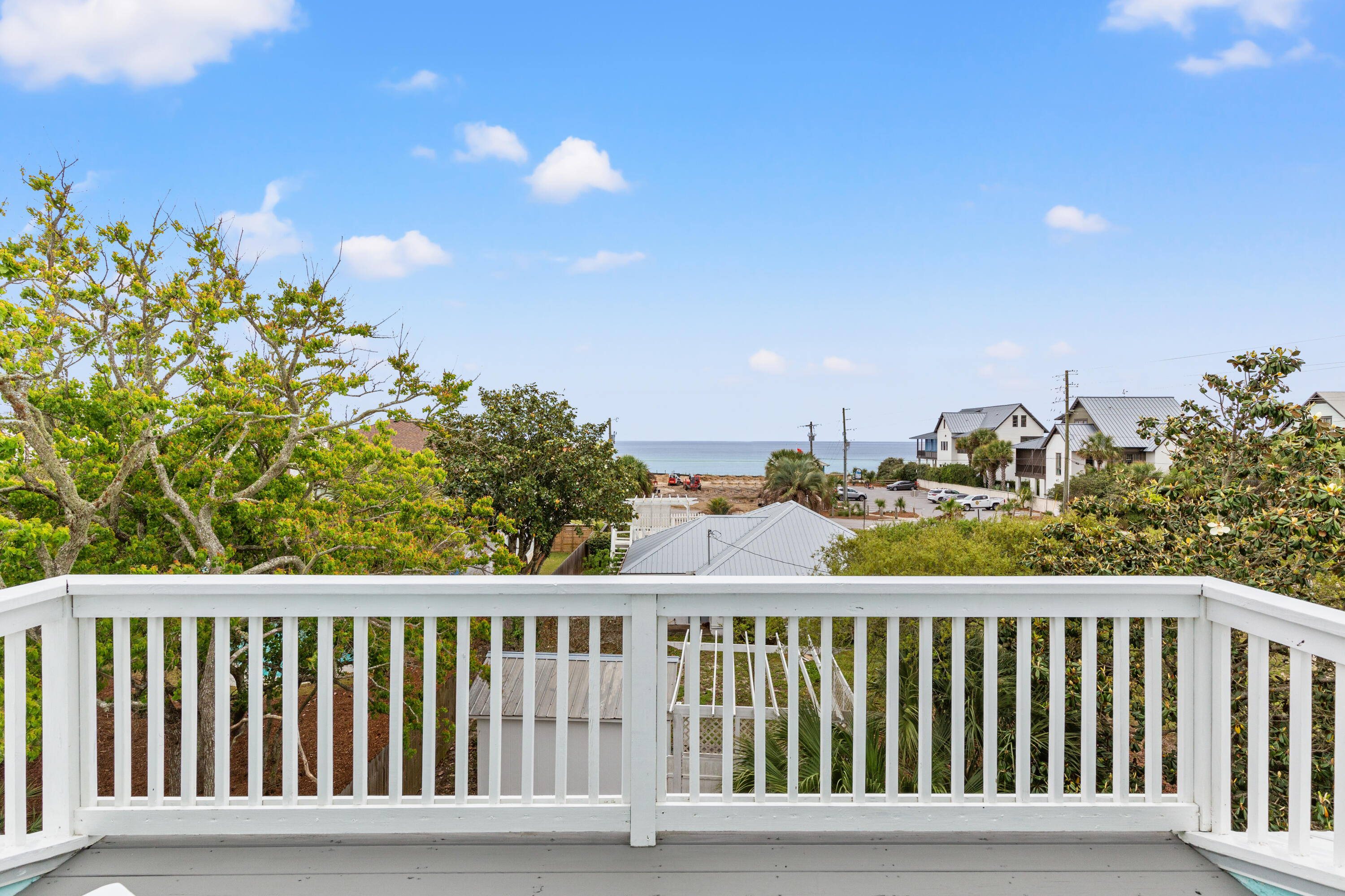 BLUE MOUNTAIN BEACH - Residential