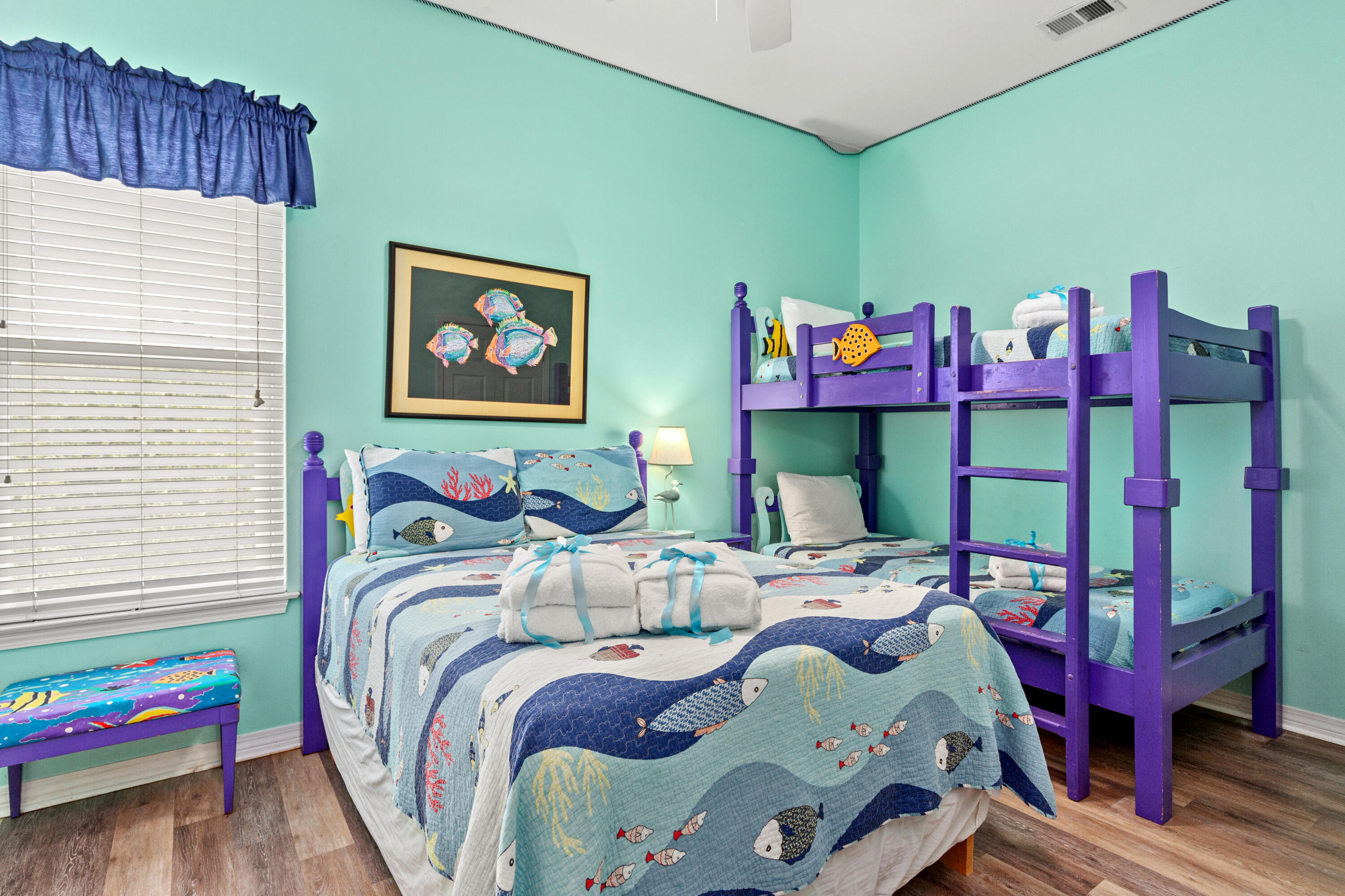 BLUE MOUNTAIN BEACH - Residential