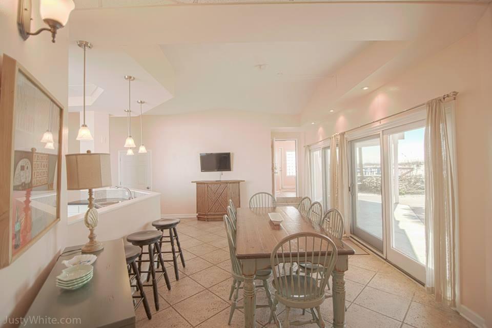 HOLIDAY ISLE - Residential