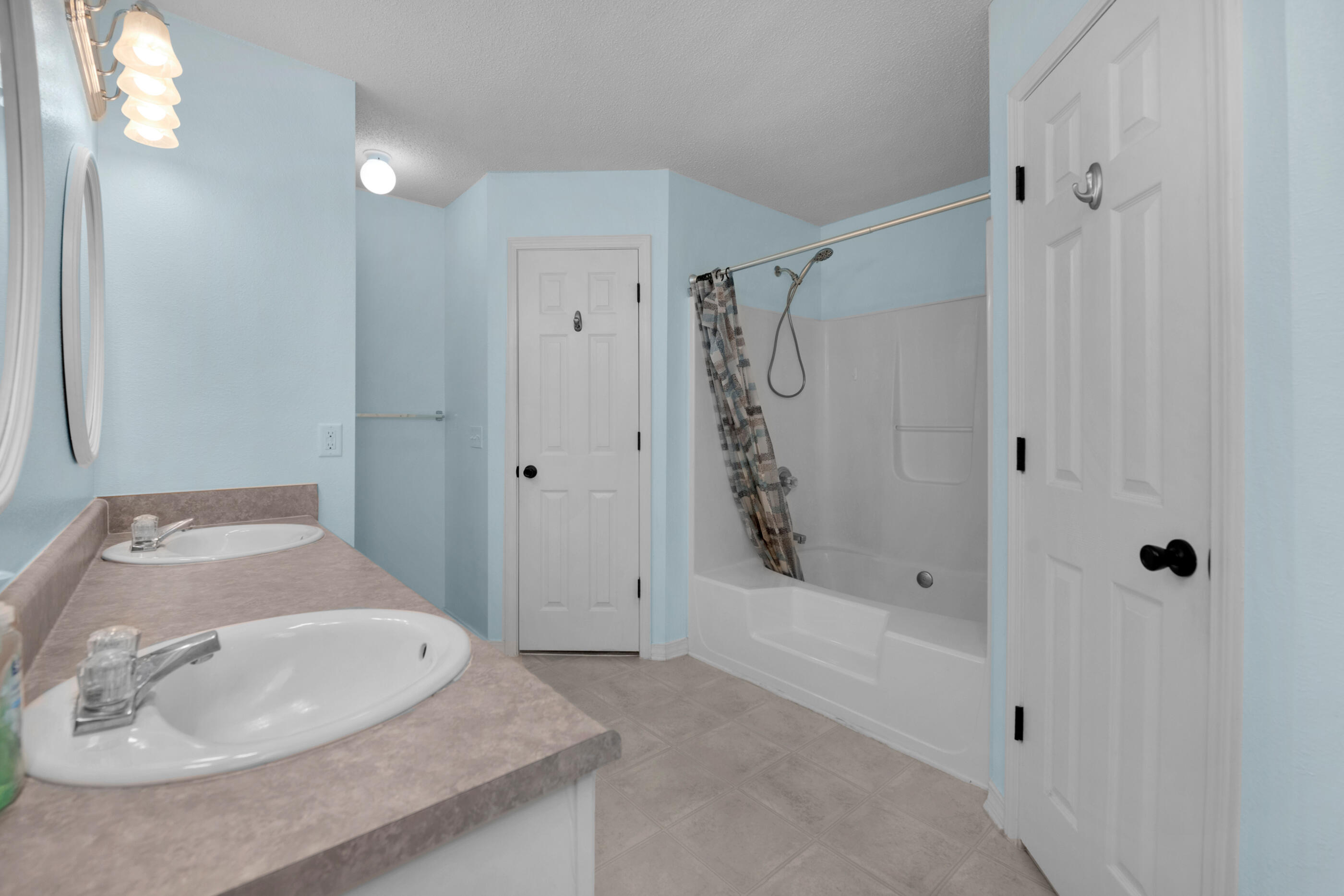 NORTHVIEW ESTATES - Residential