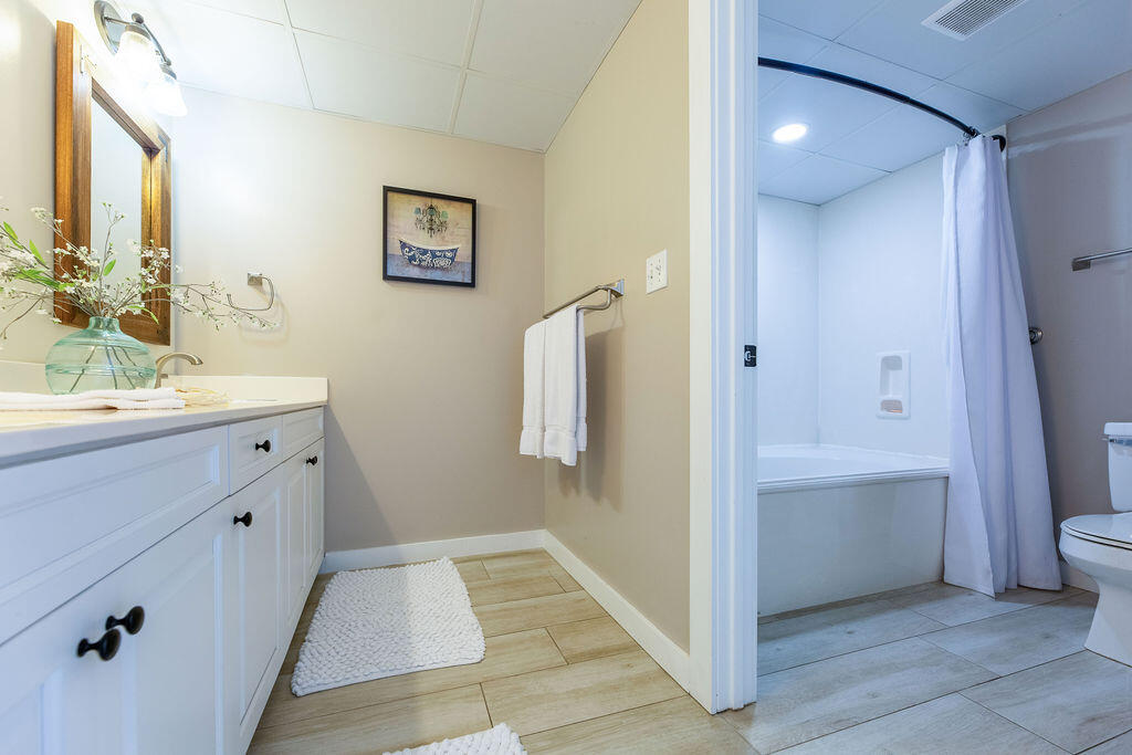 Long Beach Towers (tower 1) - Residential